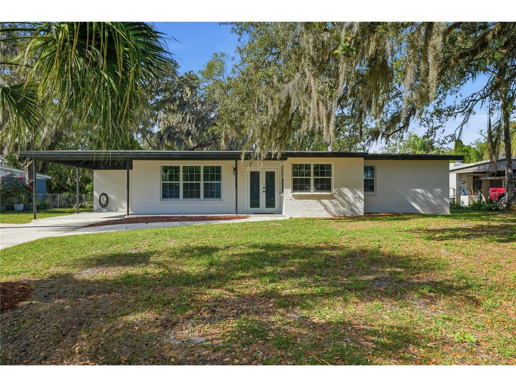 707 Aberdeen Circle Tampa FL 33617 O6421909 image1
