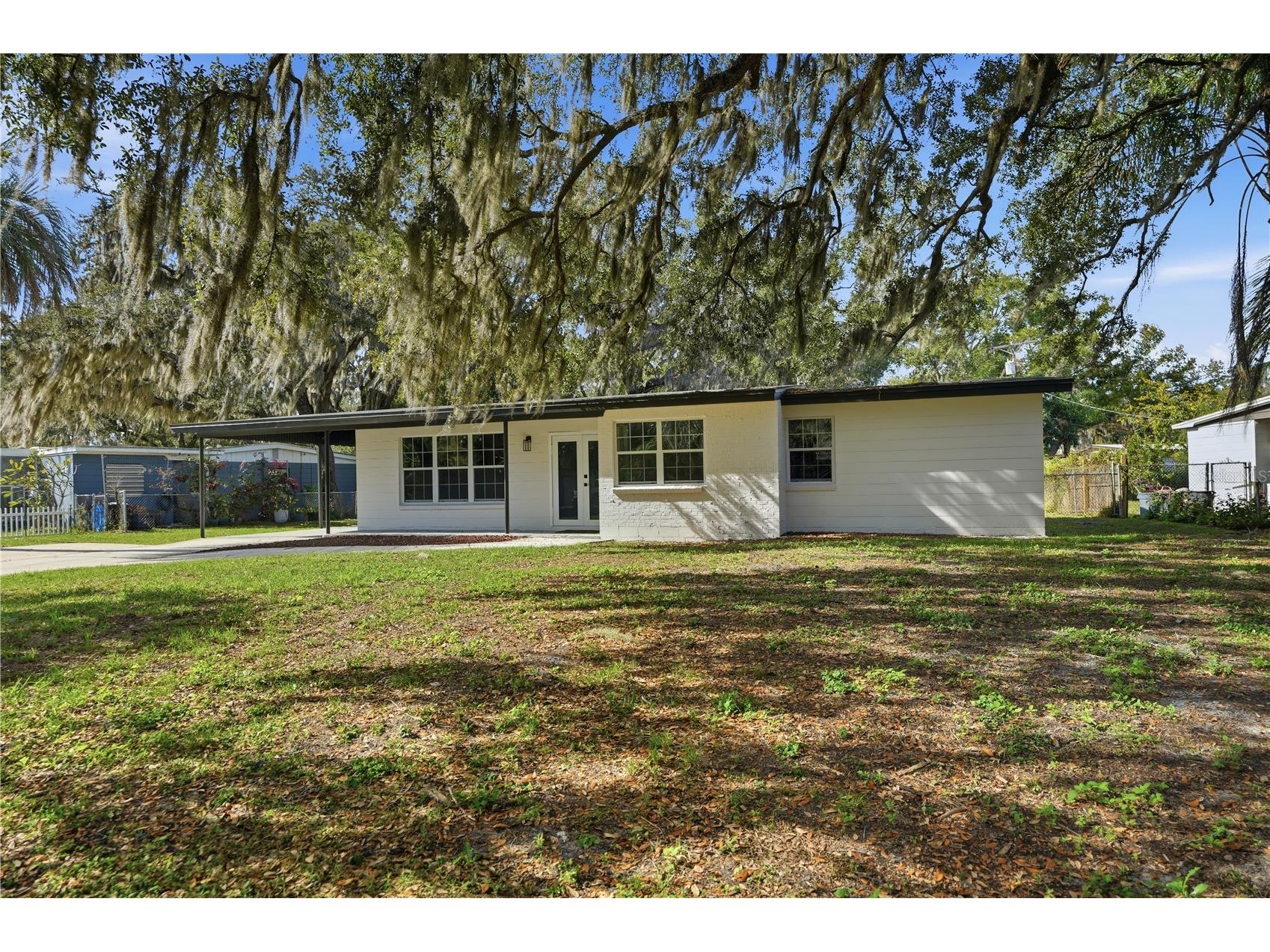 707 Aberdeen Circle Tampa FL 33617 O6421909 image2