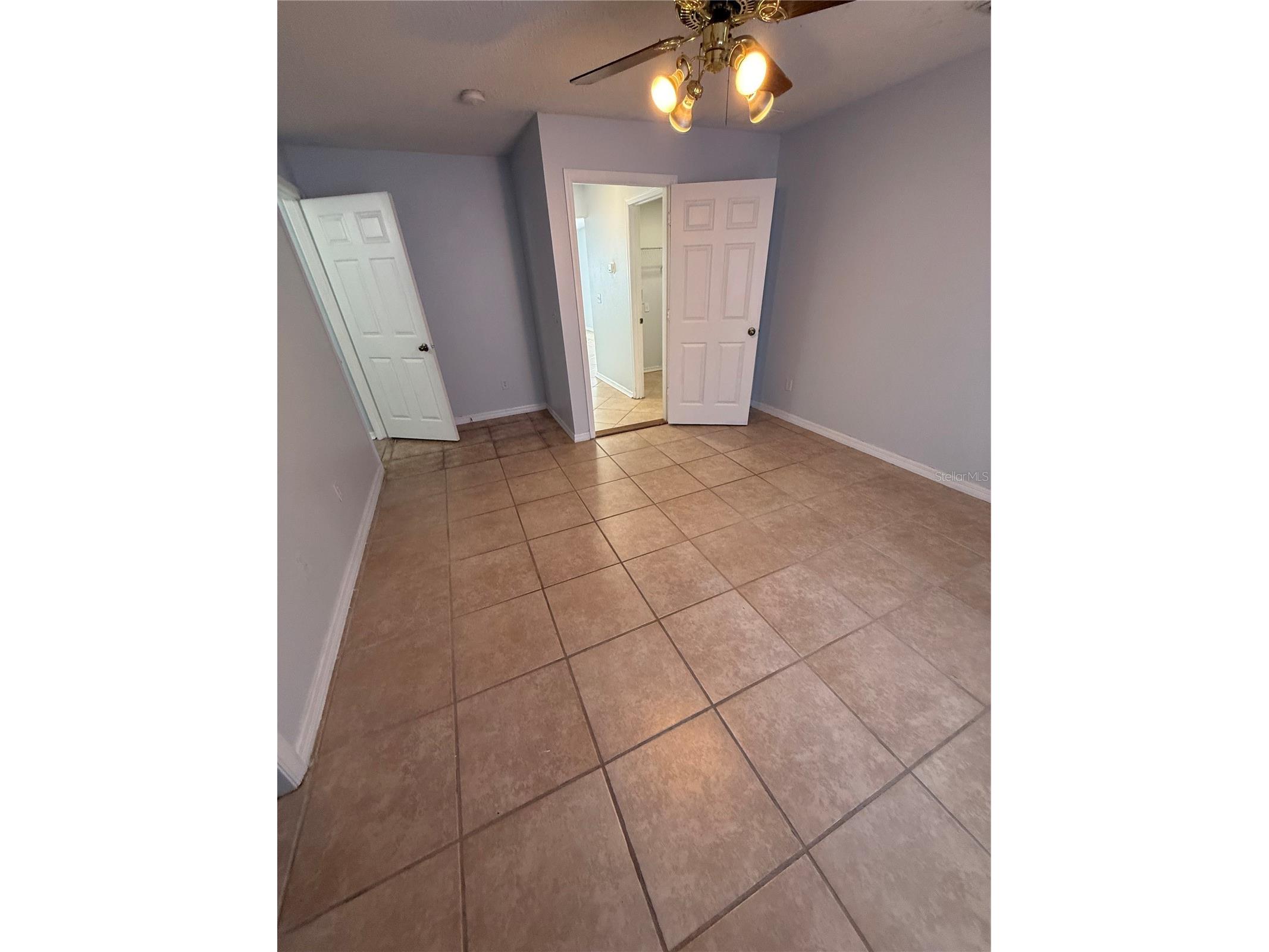 707 Battery Pointe Drive Orlando FL 32828 O6408312 image5
