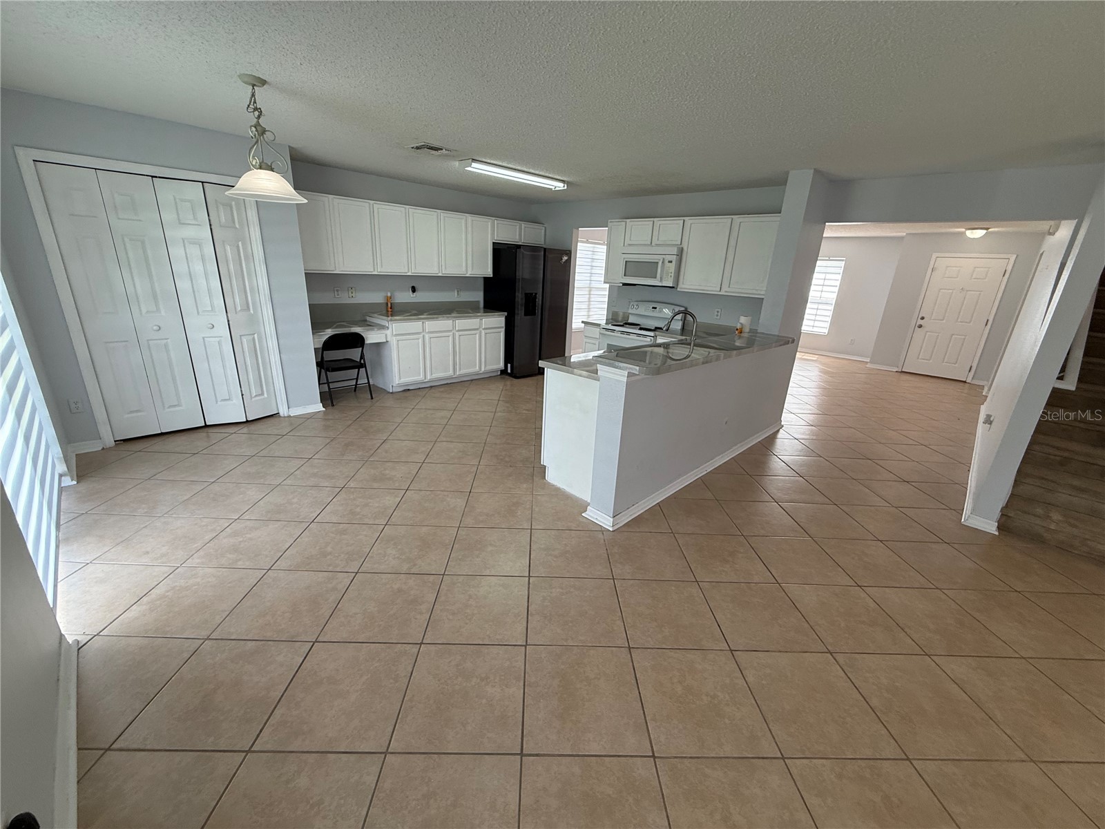 707 Battery Pointe Drive Orlando FL 32828 O6408312 image9