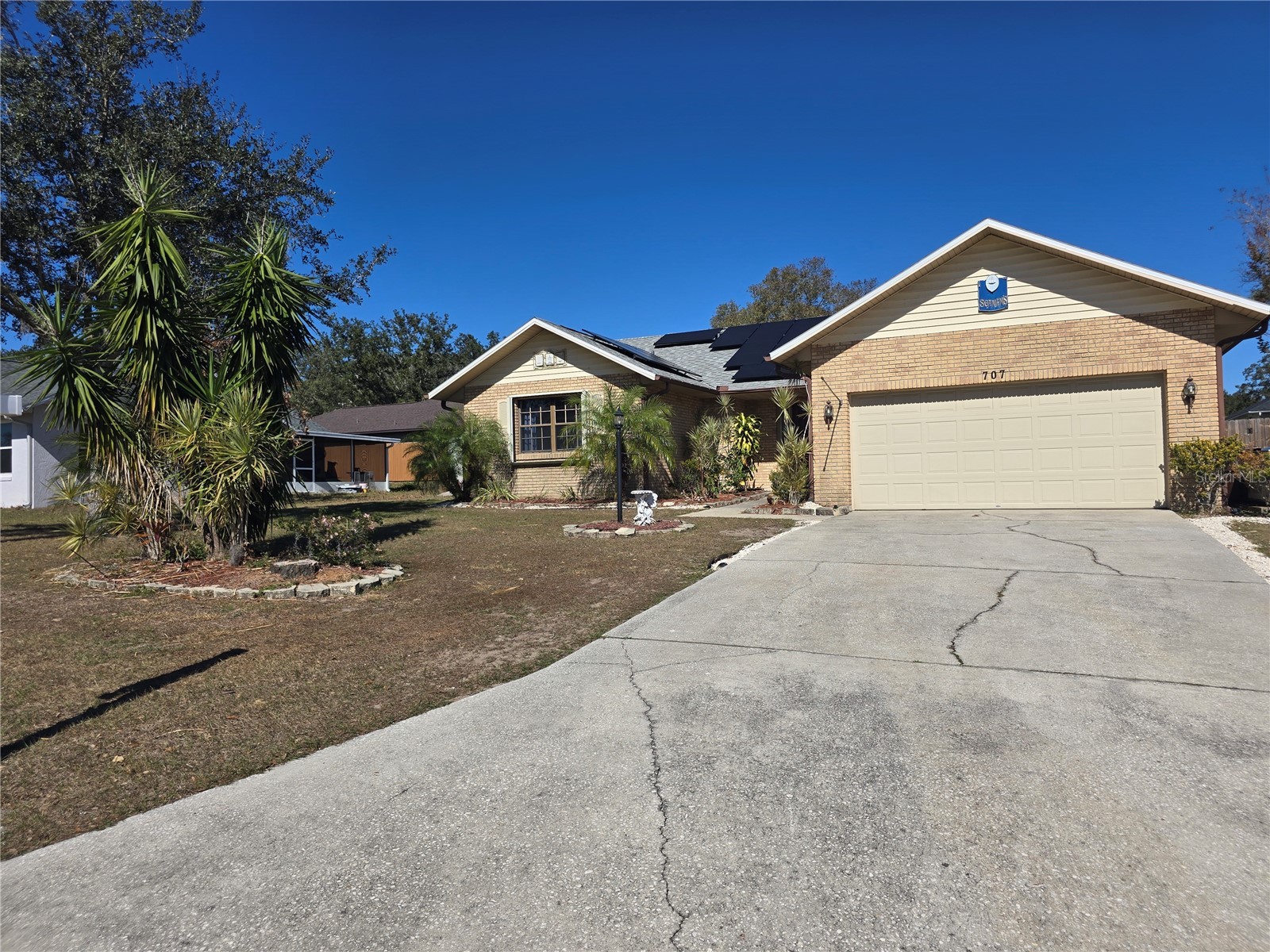 707 Cambridge Way Lake Wales FL 33853 P4937656 image1