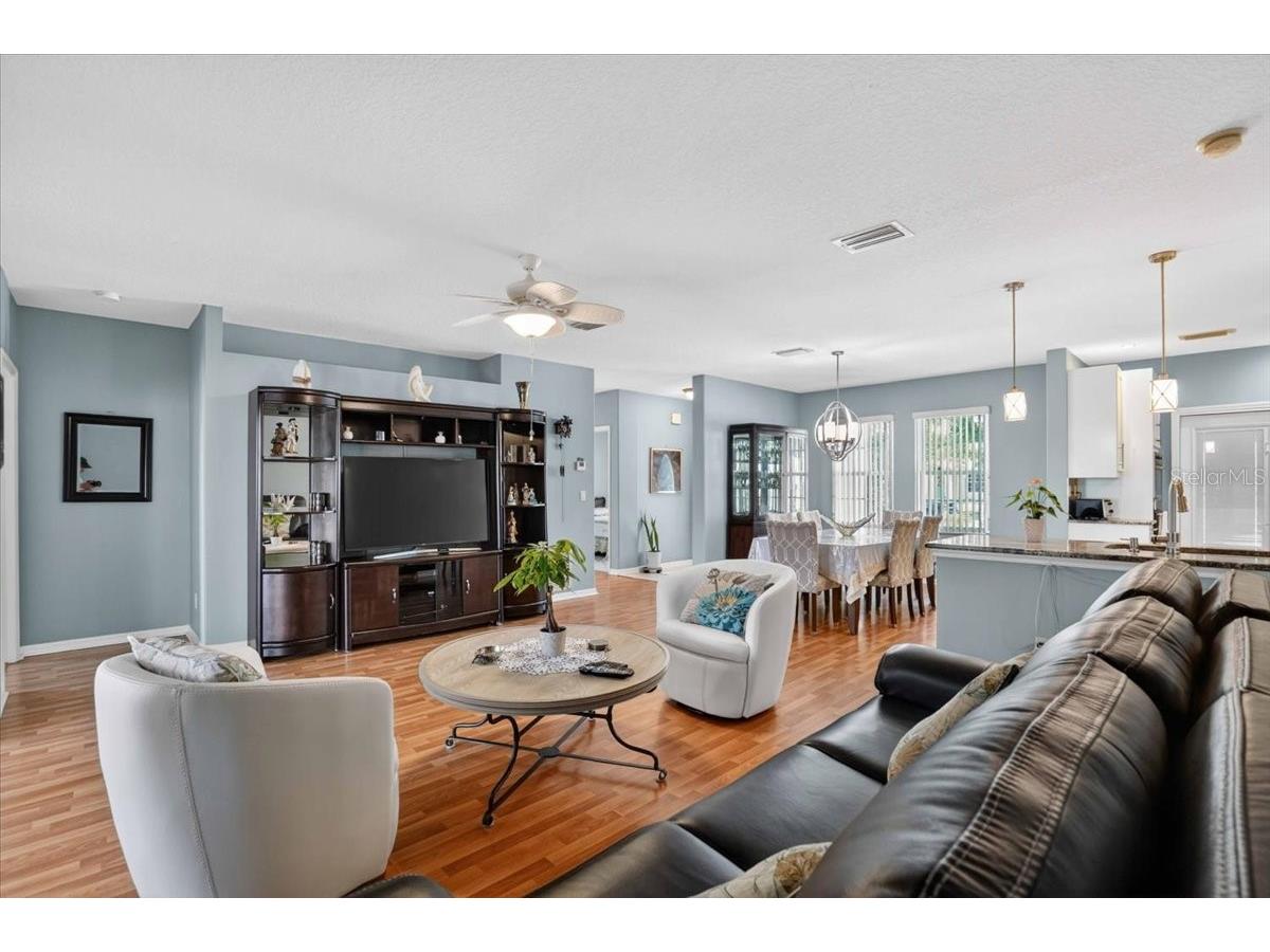 707 Cypress Park Avenue Tarpon Springs FL 34689 TB8517487 image14