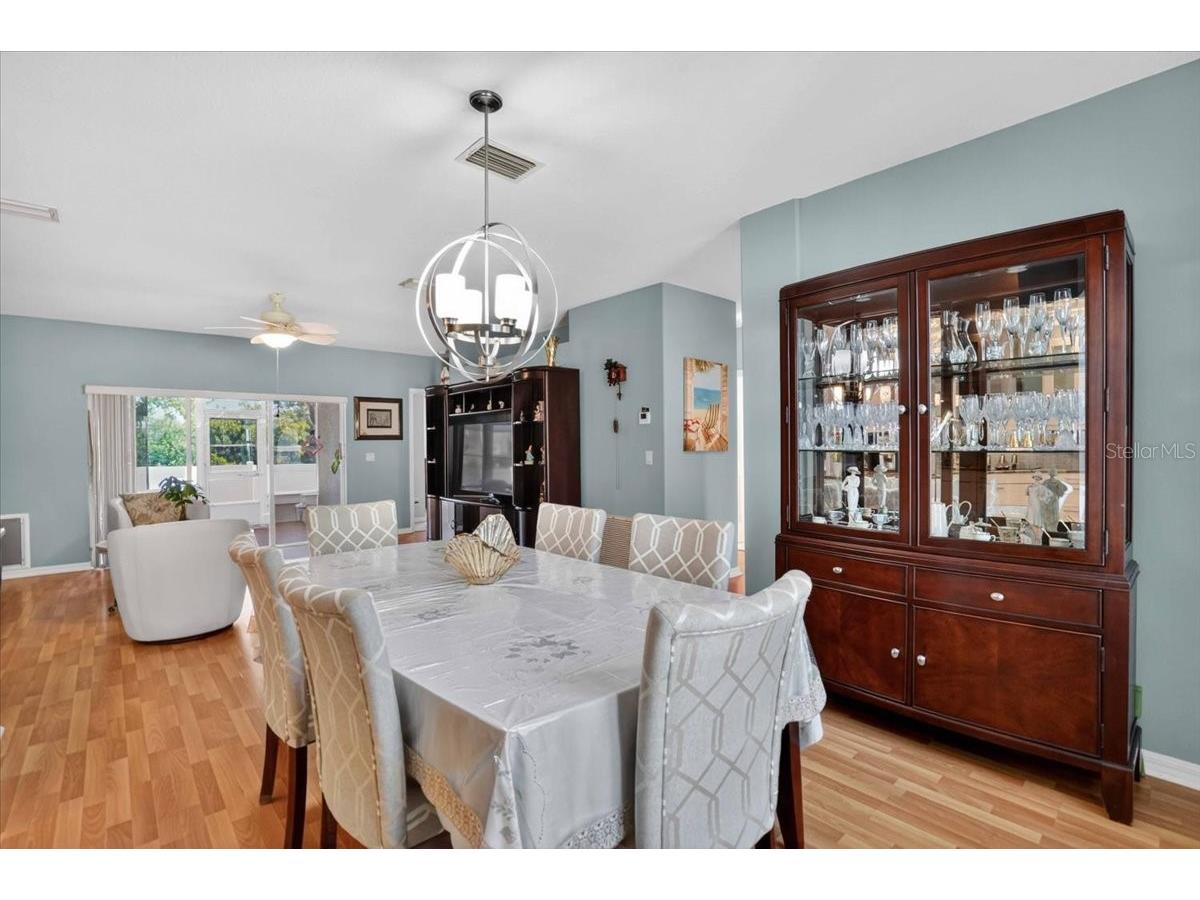 707 Cypress Park Avenue Tarpon Springs FL 34689 TB8517487 image20