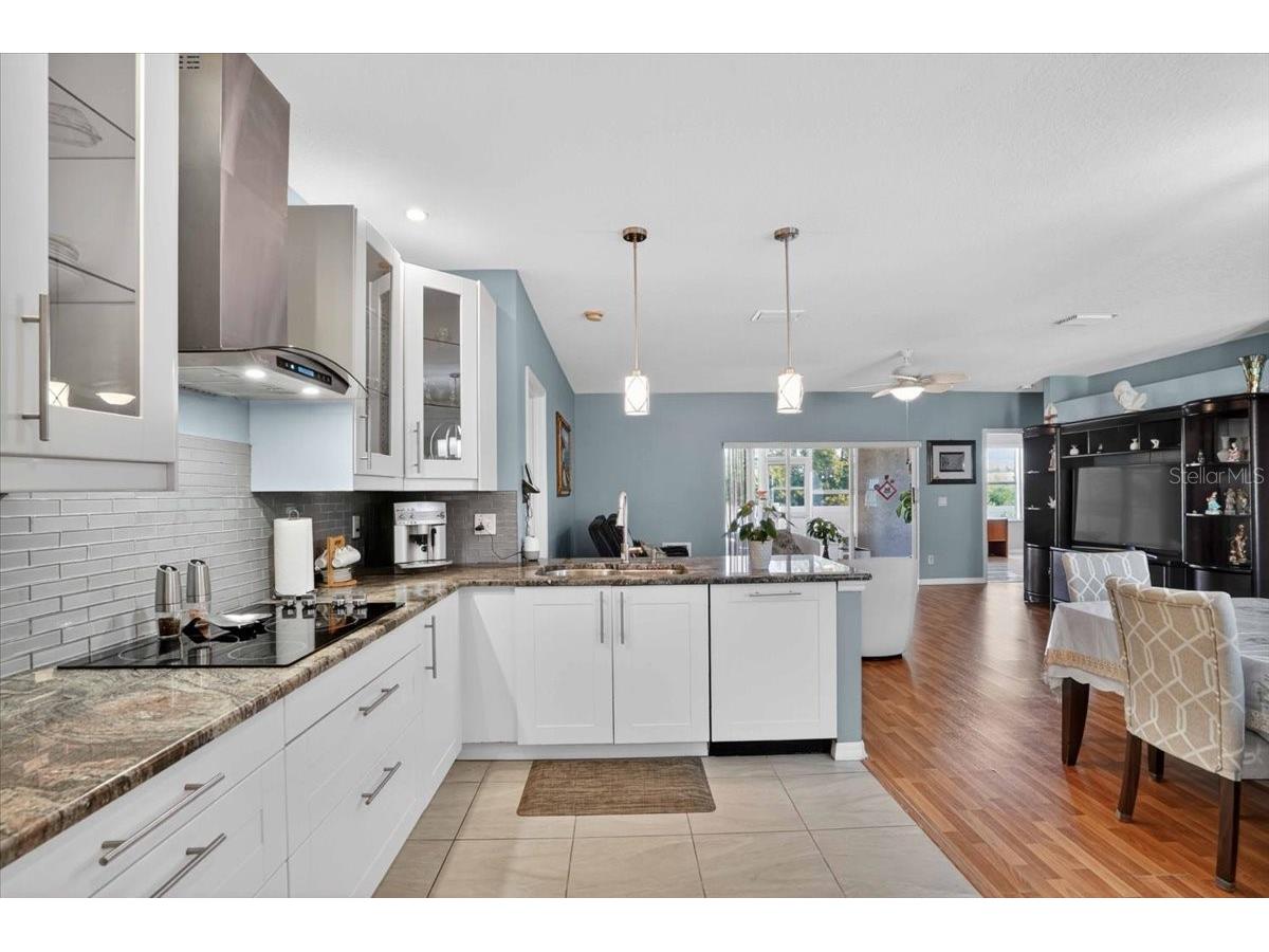 707 Cypress Park Avenue Tarpon Springs FL 34689 TB8517487 image26