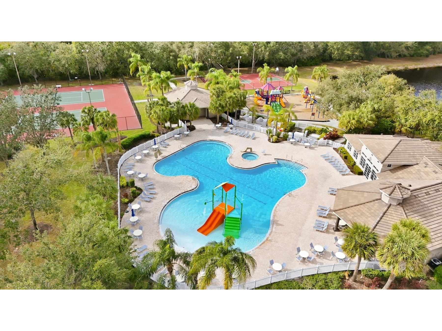 707 Dogwood Run Bradenton FL 34212 A4680462 image52