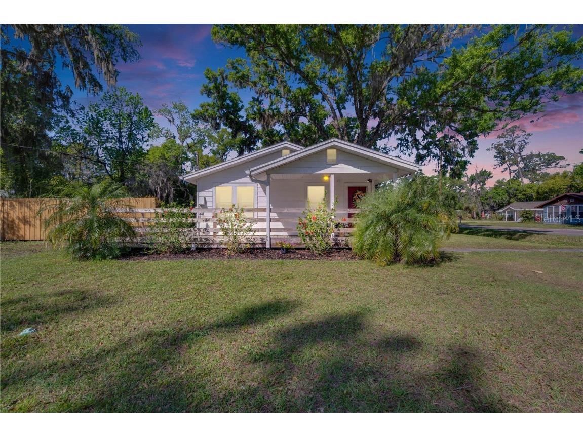 707 E Calhoun Street Plant City FL 33563 TB8362448 image1