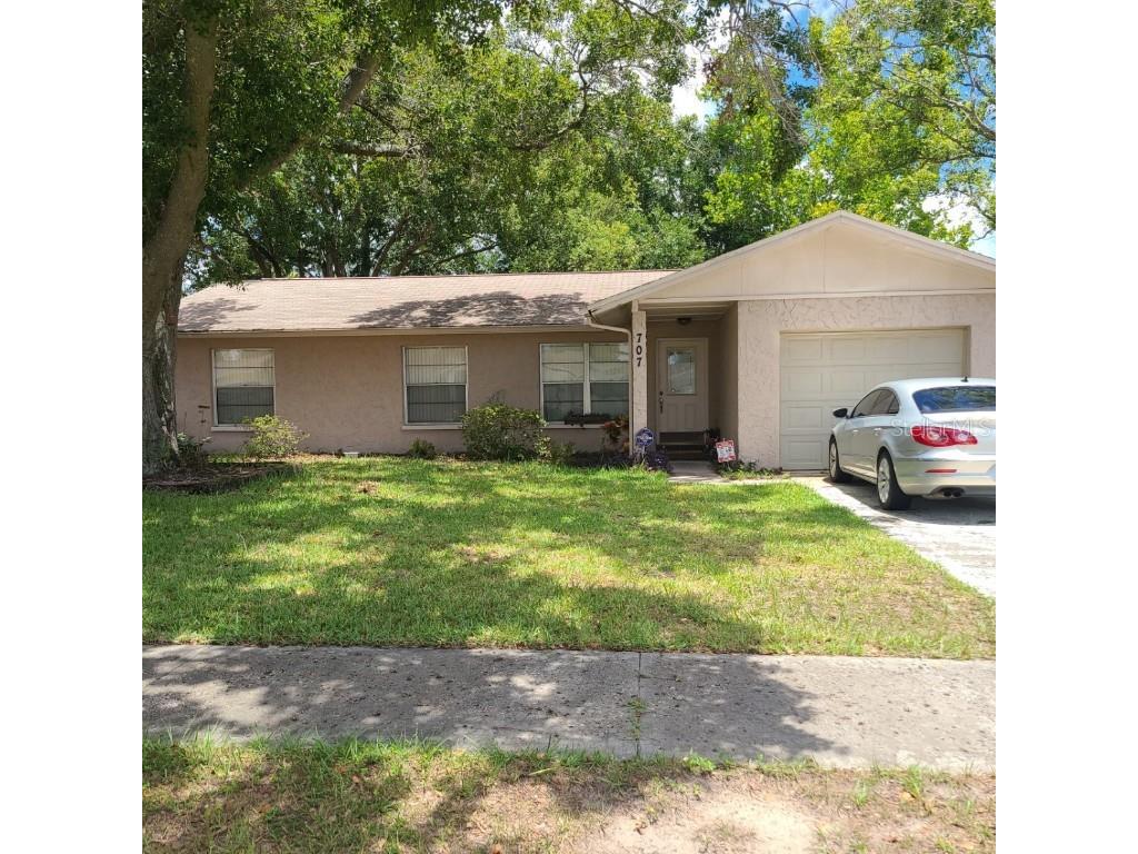 707 Gateway Lane Tampa FL 33613 T3533614 image1