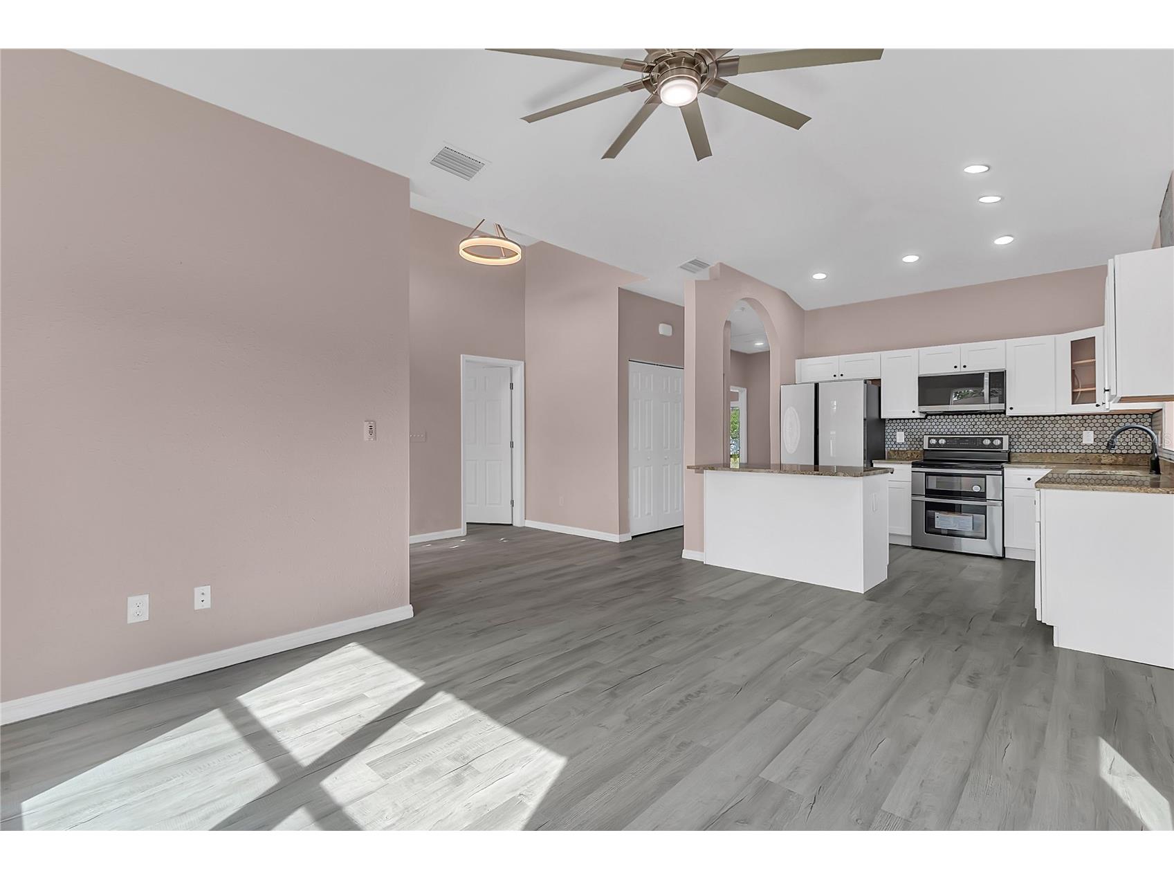 707 Hamilton Street New Smyrna Beach FL 32168 O6394391 image11