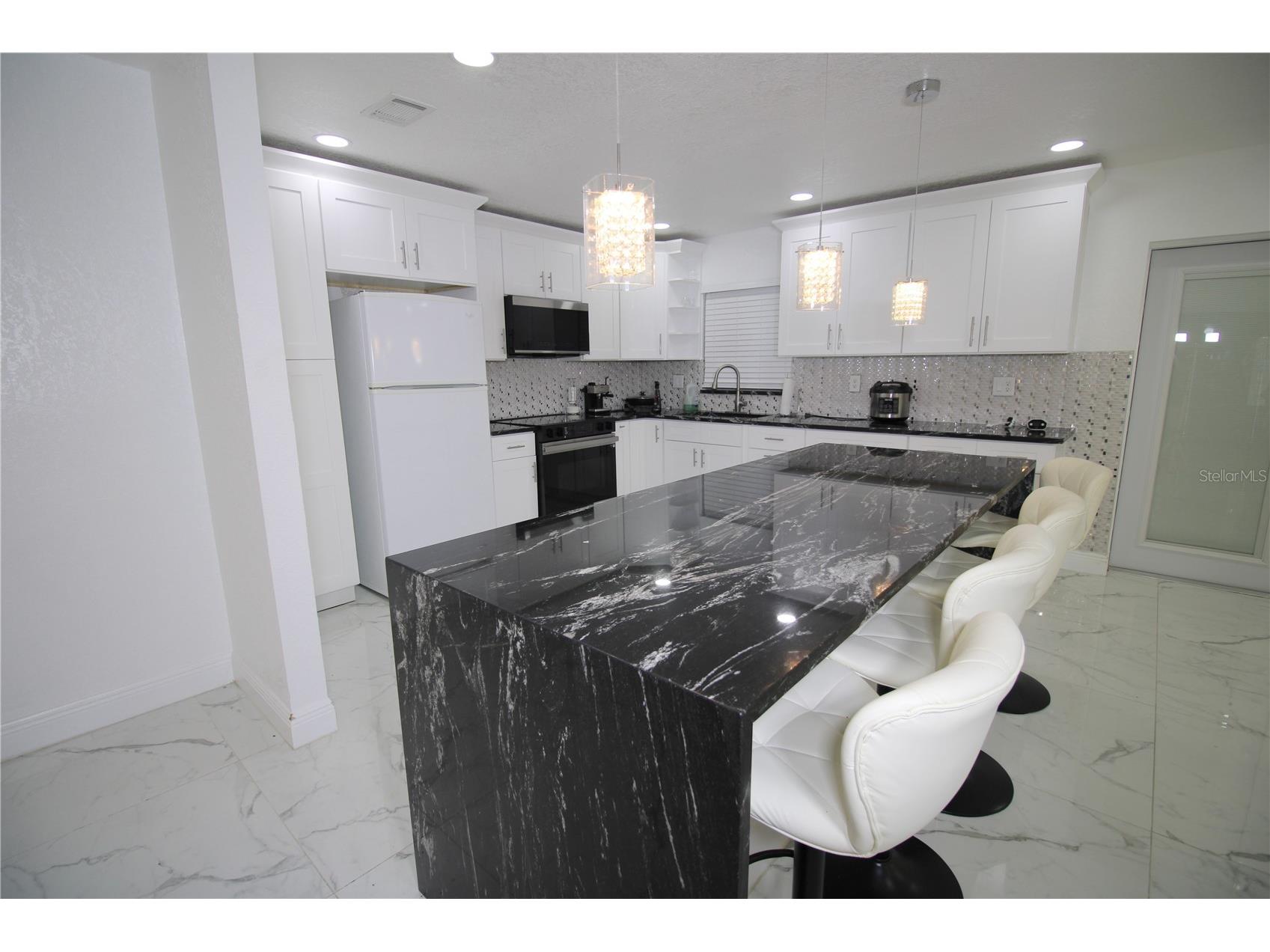 707 Innergary Place Valrico FL 33594 TB8519696 image11