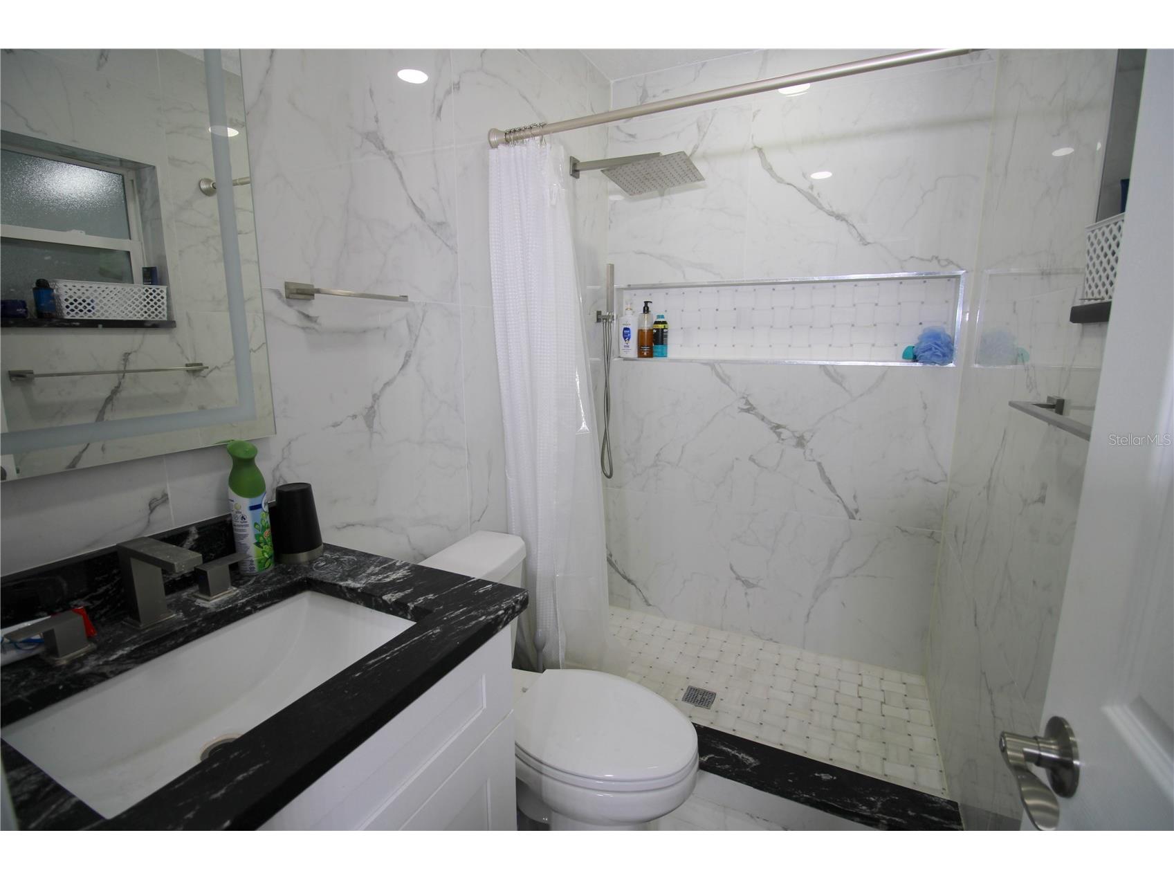 707 Innergary Place Valrico FL 33594 TB8519696 image17
