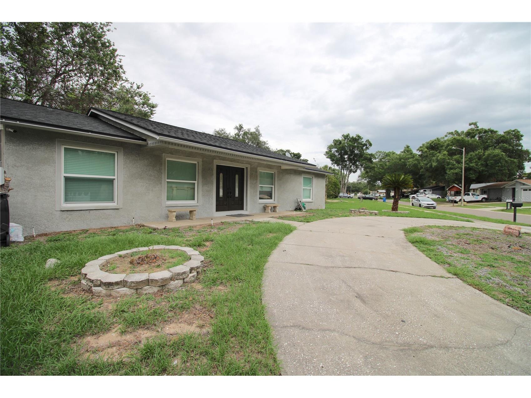 707 Innergary Place Valrico FL 33594 TB8519696 image2