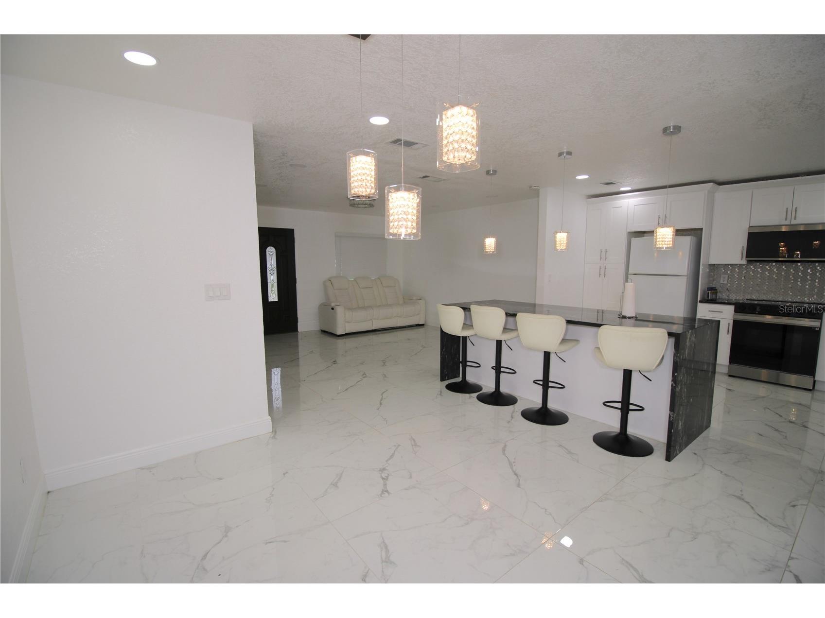 707 Innergary Place Valrico FL 33594 TB8519696 image7