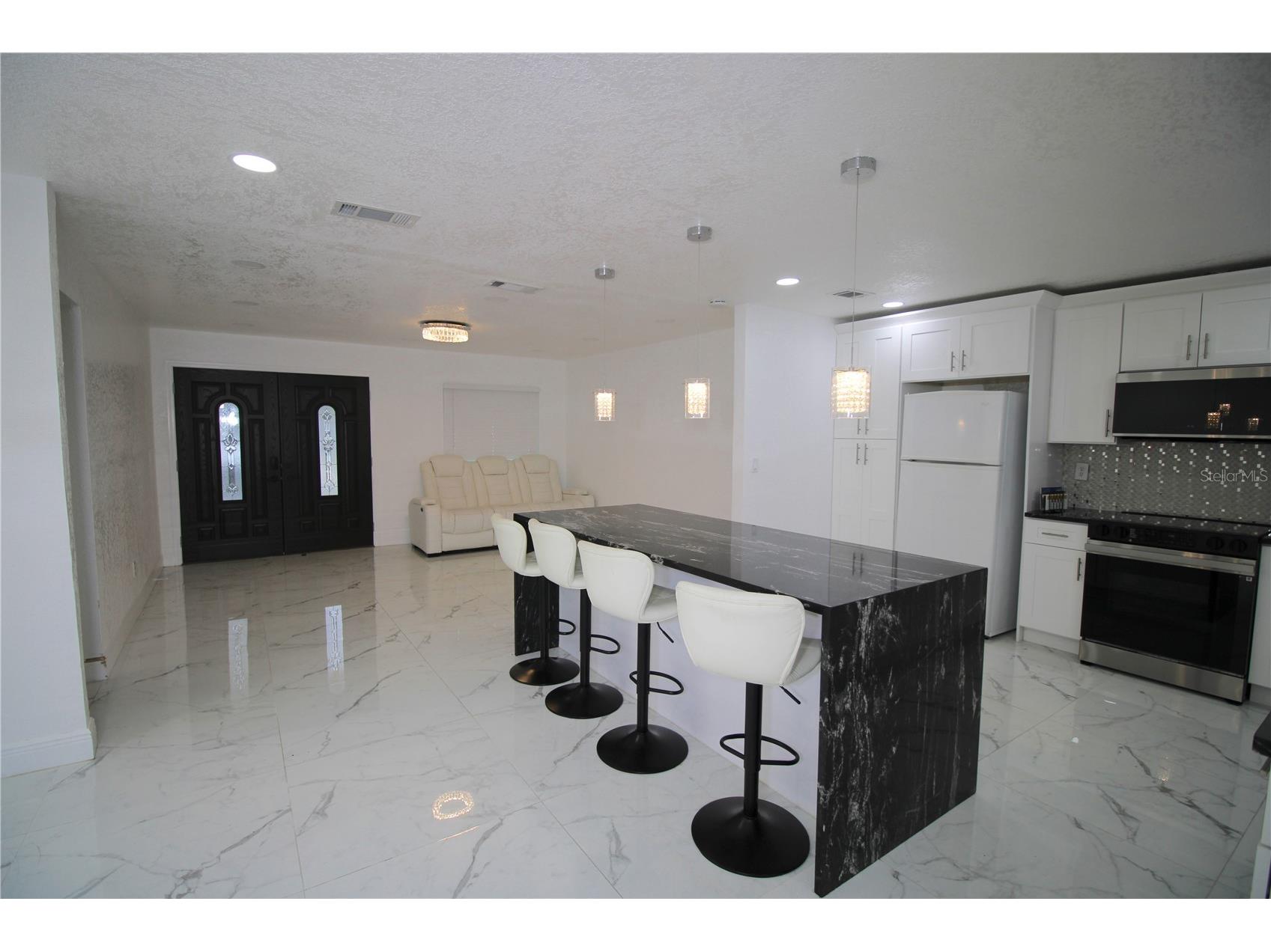 707 Innergary Place Valrico FL 33594 TB8519696 image8