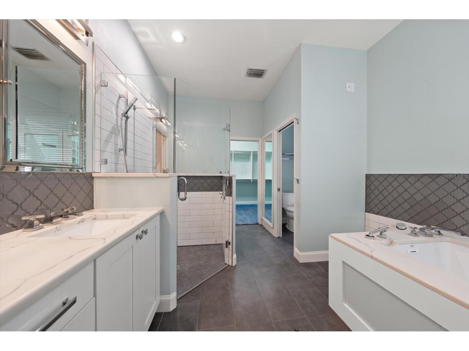 707 Lansden Court Tarpon Springs FL 34689 TB8483453 image25