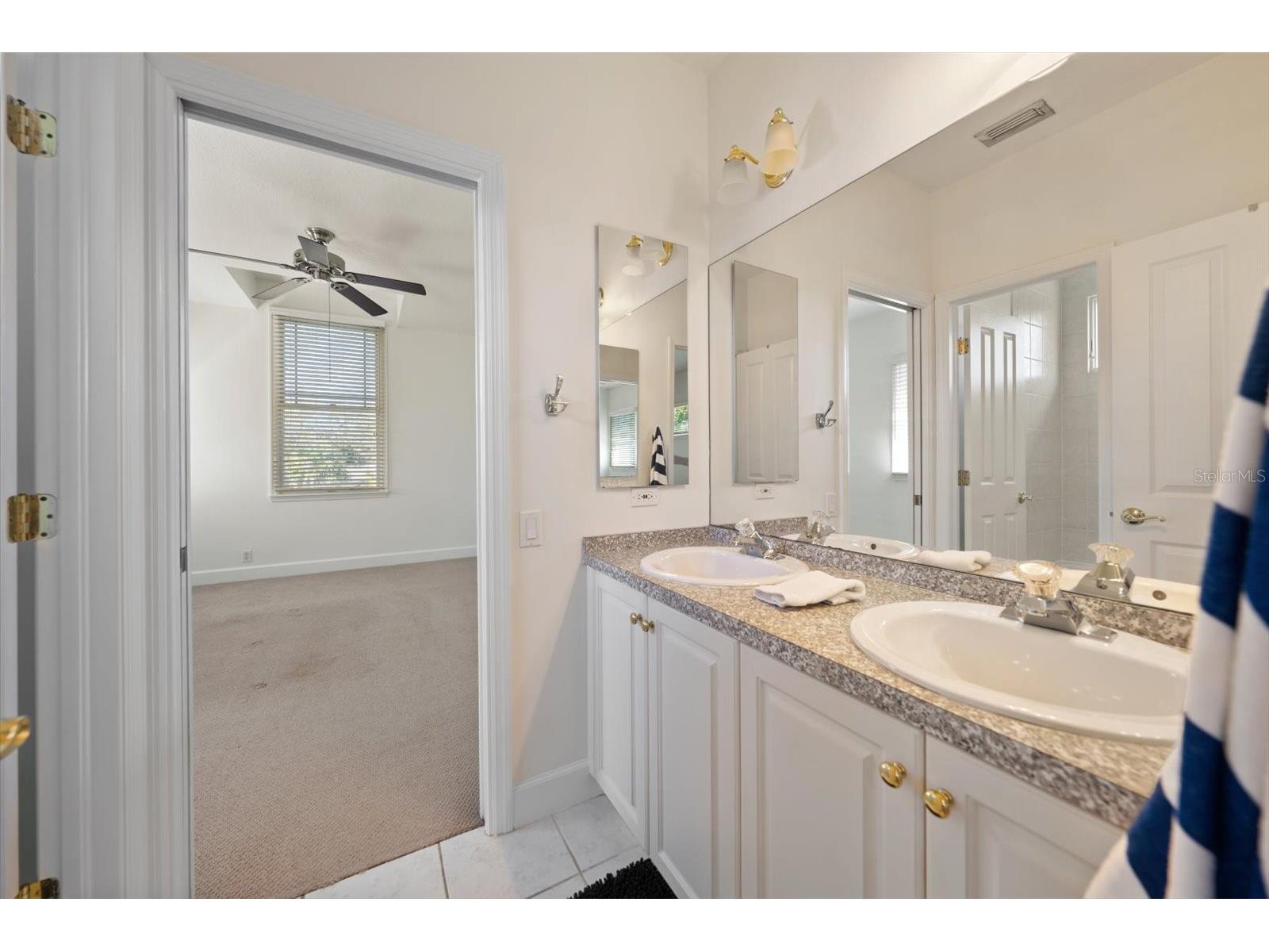 707 Lansden Court Tarpon Springs FL 34689 TB8483453 image32