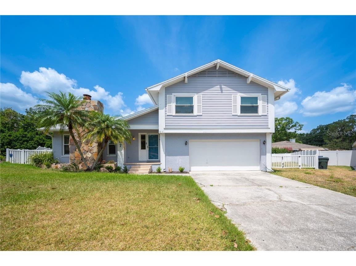 707 Laurel Pointe Court Lakeland FL 33813 L4952797 image1