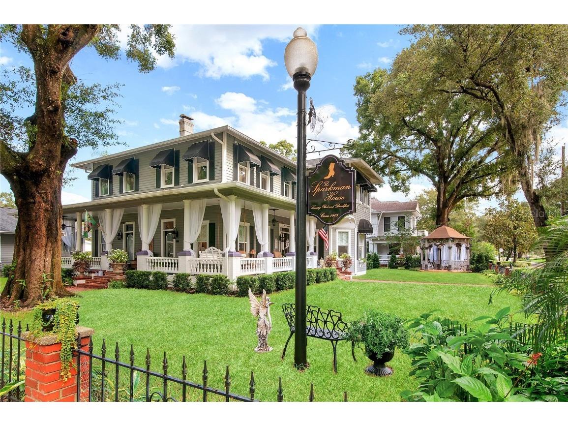 707 N Collins Street Plant City FL 33563 T3437398 image1