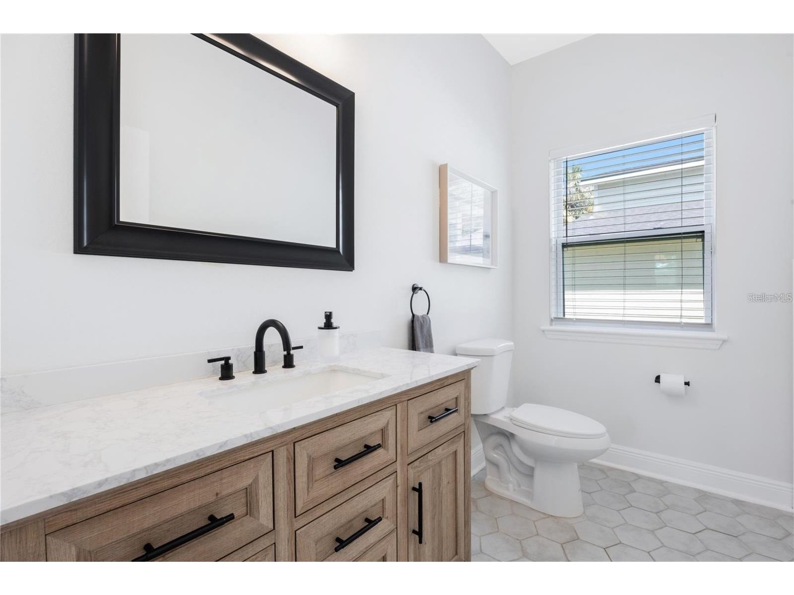 707 N Disston Avenue Tarpon Springs FL 34689 A4695492 image10