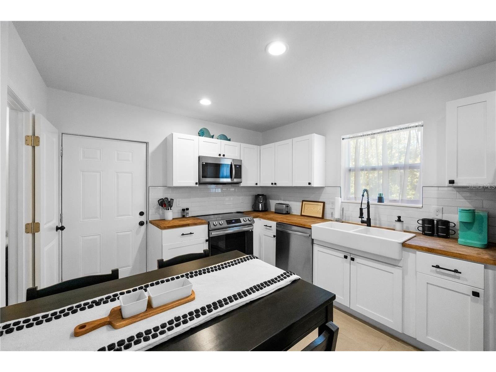 707 N Disston Avenue Tarpon Springs FL 34689 A4695632 image43