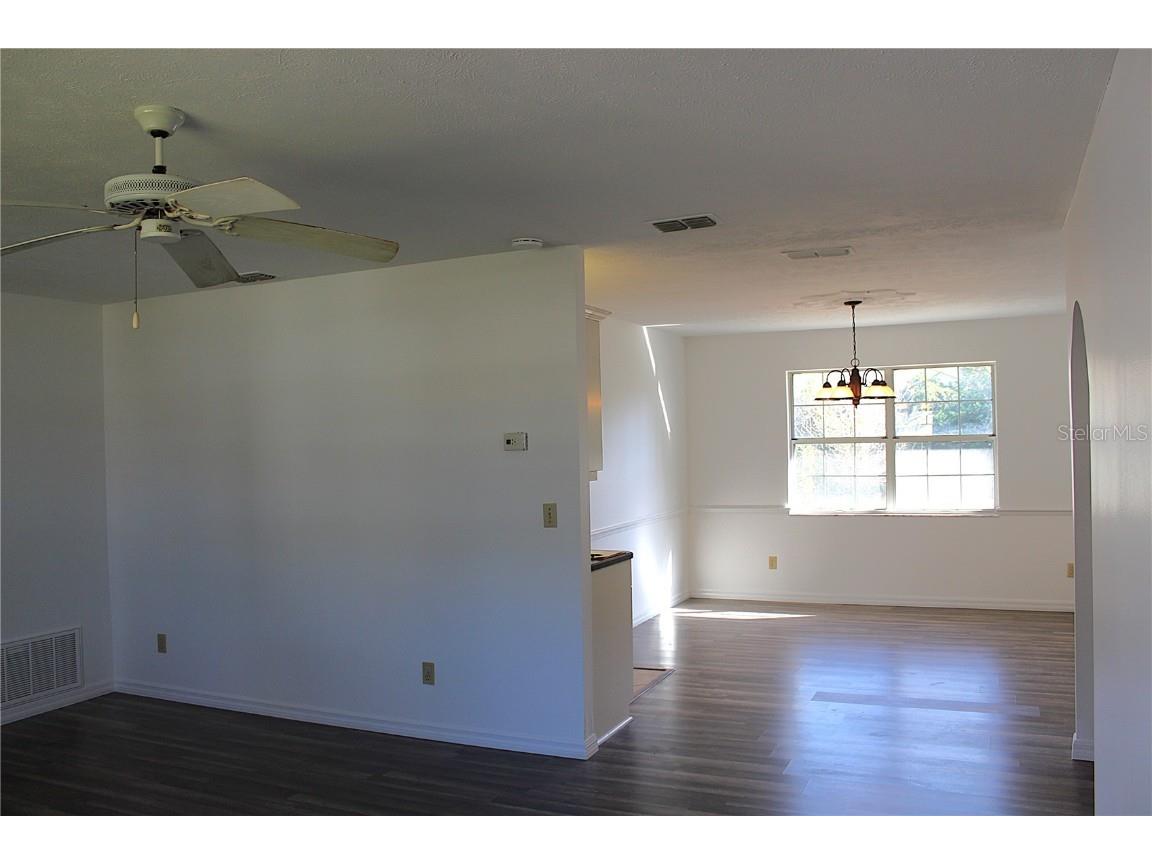 707 NE 46th Court Ocala FL 34470 OM715192 image19