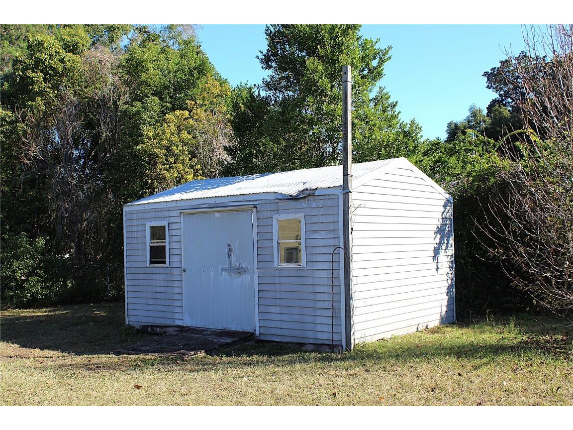 707 NE 46th Court Ocala FL 34470 OM715192 image8