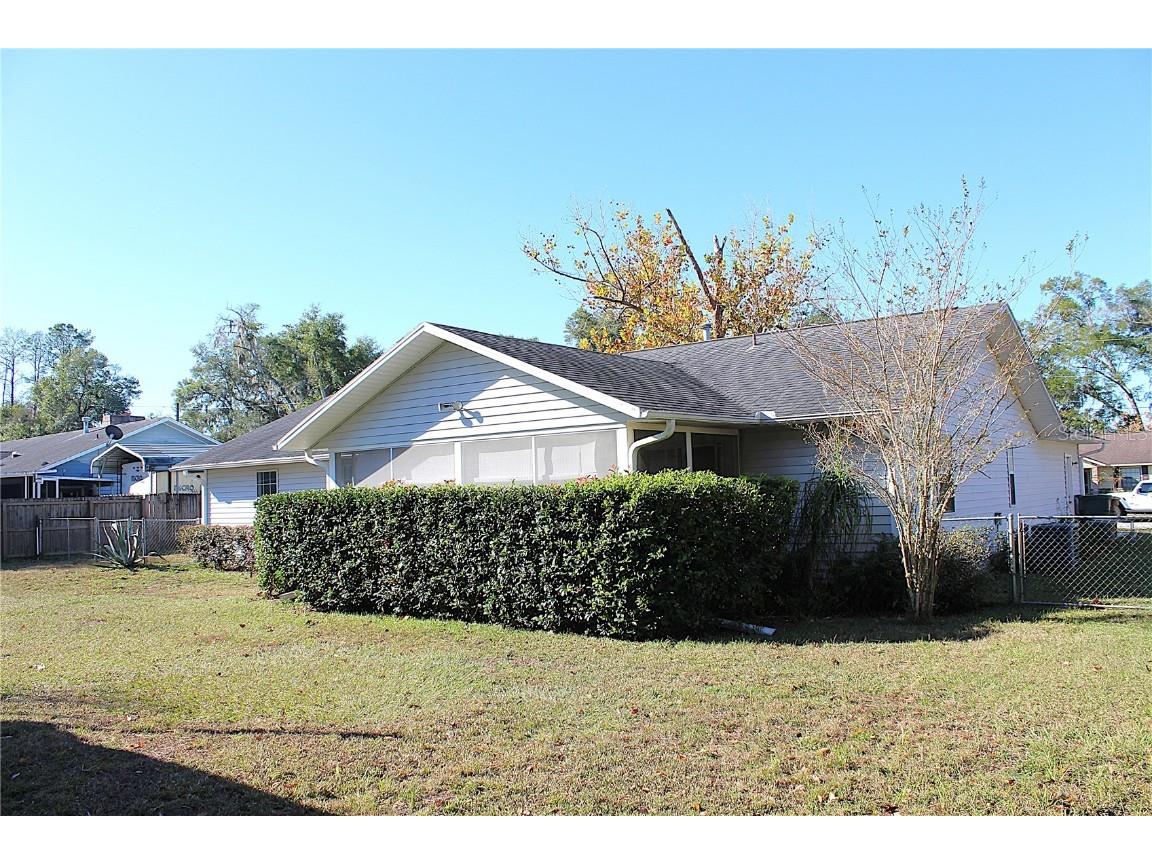 707 NE 46th Court Ocala FL 34470 OM715192 image9