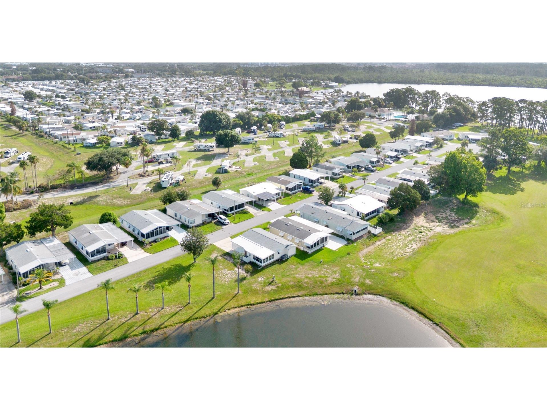 707 Polo Park East Boulevard Davenport FL 33897 - LAKE DAVENPORT MEMORY LAKE L4963375 image31