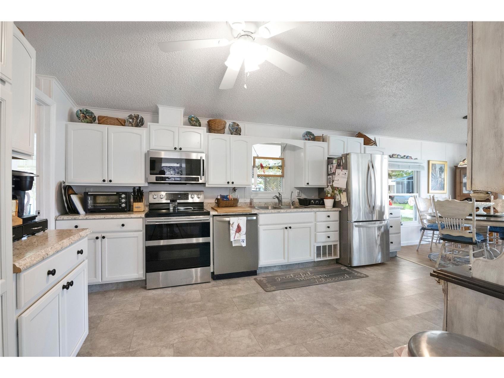 707 Polo Park East Boulevard Davenport FL 33897 - LAKE DAVENPORT MEMORY LAKE L4963375 image9