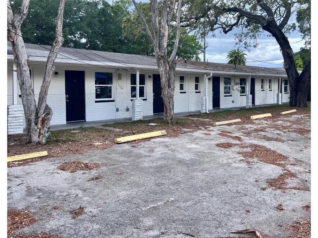 707 Rosery Road NW #2 Largo FL 33770 U8197208 image1