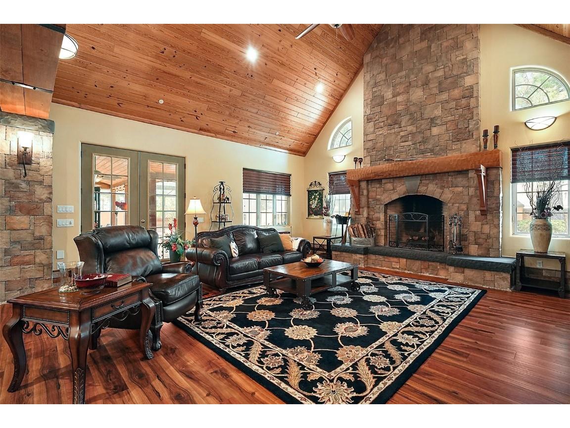 707 S Dixie Drive Howey In The Hills FL 34737 G5097622 image10