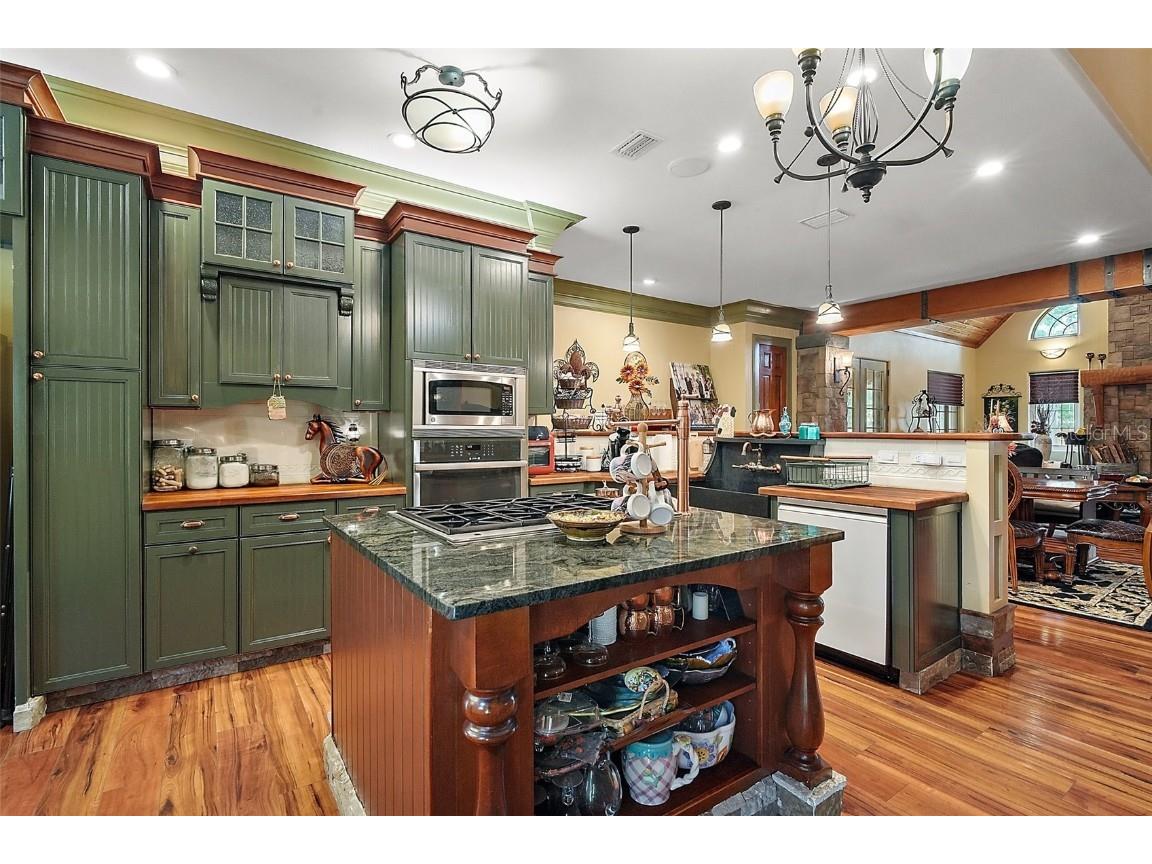 707 S Dixie Drive Howey In The Hills FL 34737 G5097622 image16