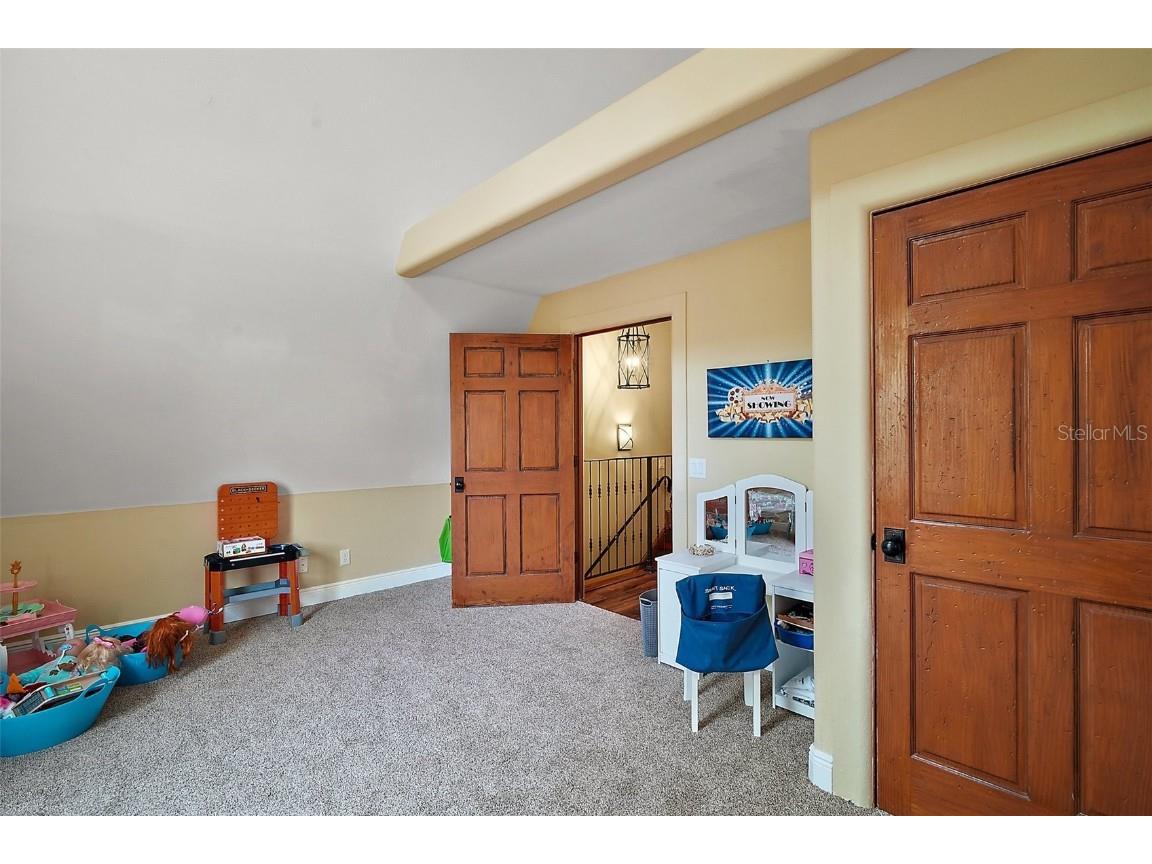 707 S Dixie Drive Howey In The Hills FL 34737 G5097622 image40