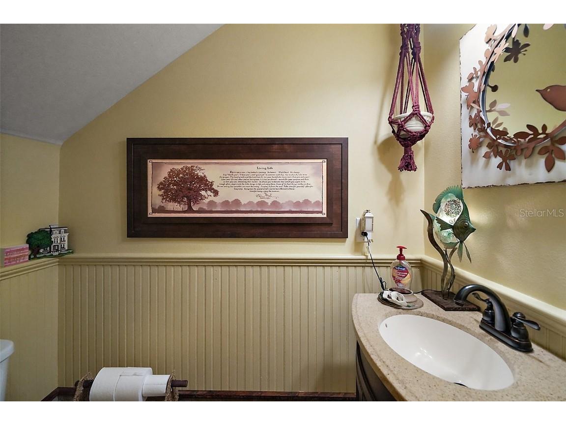 707 S Dixie Drive Howey In The Hills FL 34737 G5097622 image8