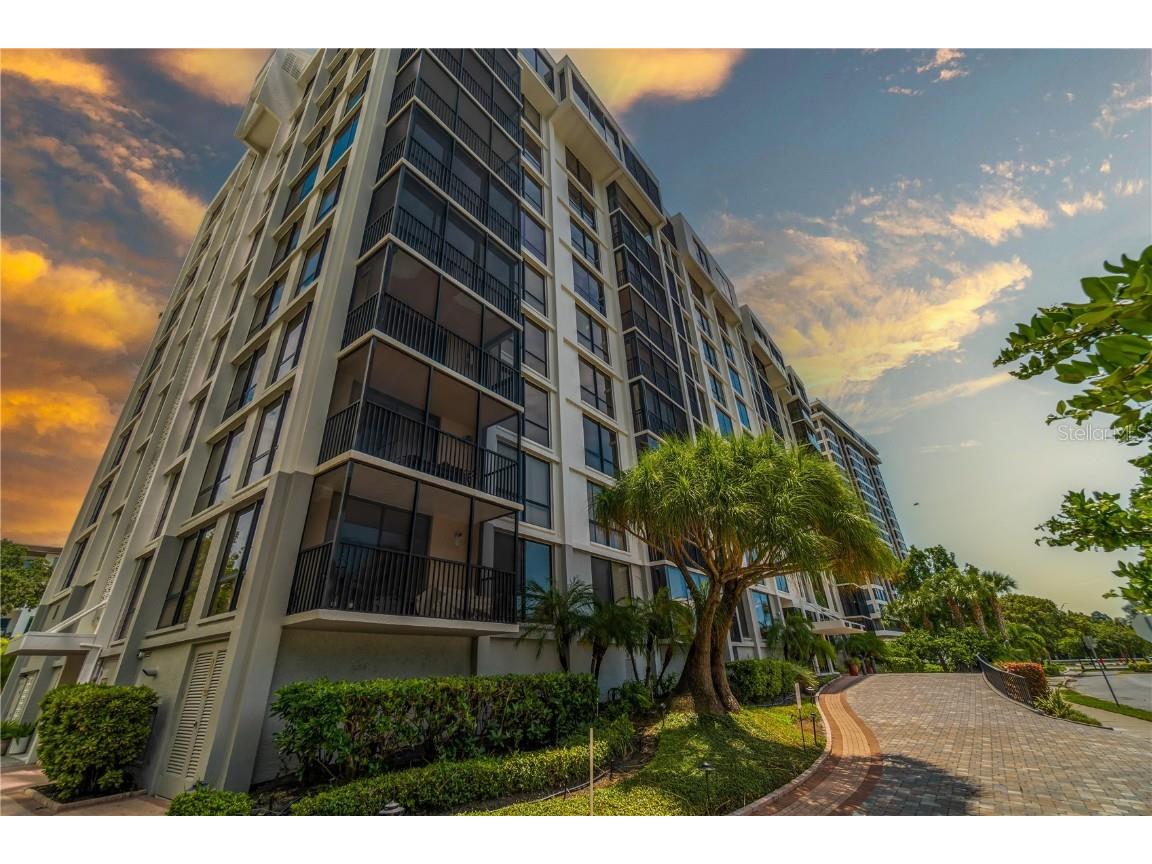 707 S Gulfstream Avenue #207 Sarasota FL 34236 N6123171 image1