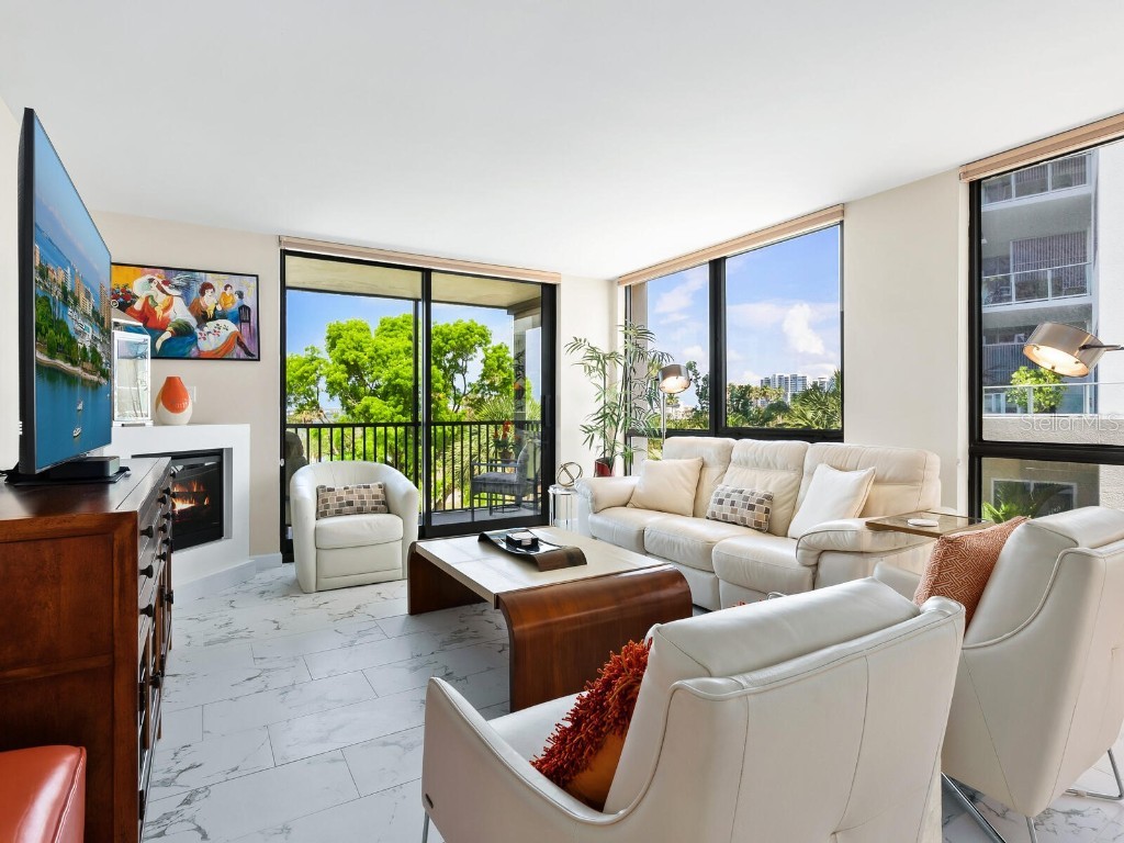 707 S Gulfstream Avenue #301 Sarasota FL 34236 A4653838 image11