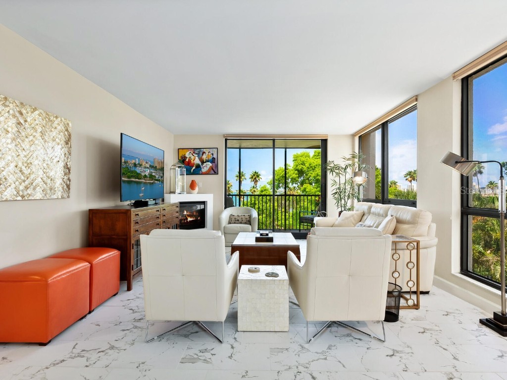 707 S Gulfstream Avenue #301 Sarasota FL 34236 A4653838 image13