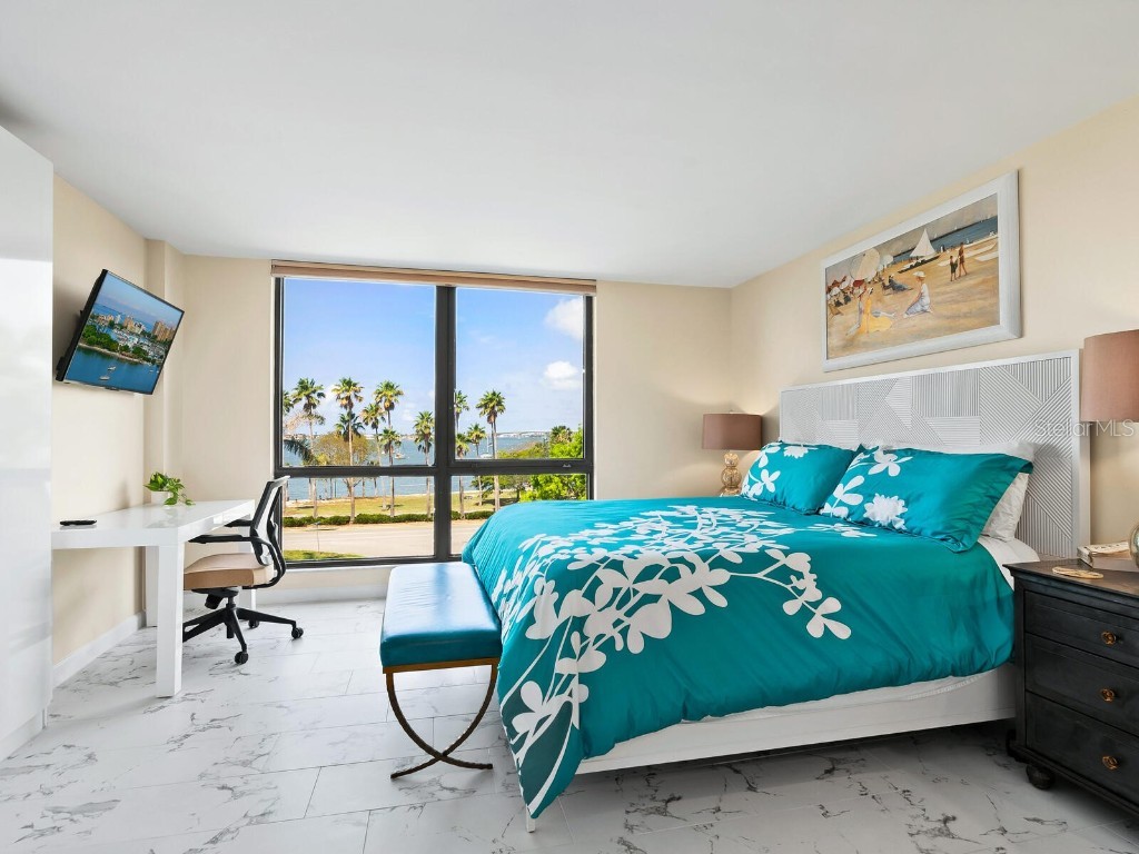 707 S Gulfstream Avenue #301 Sarasota FL 34236 A4653838 image26