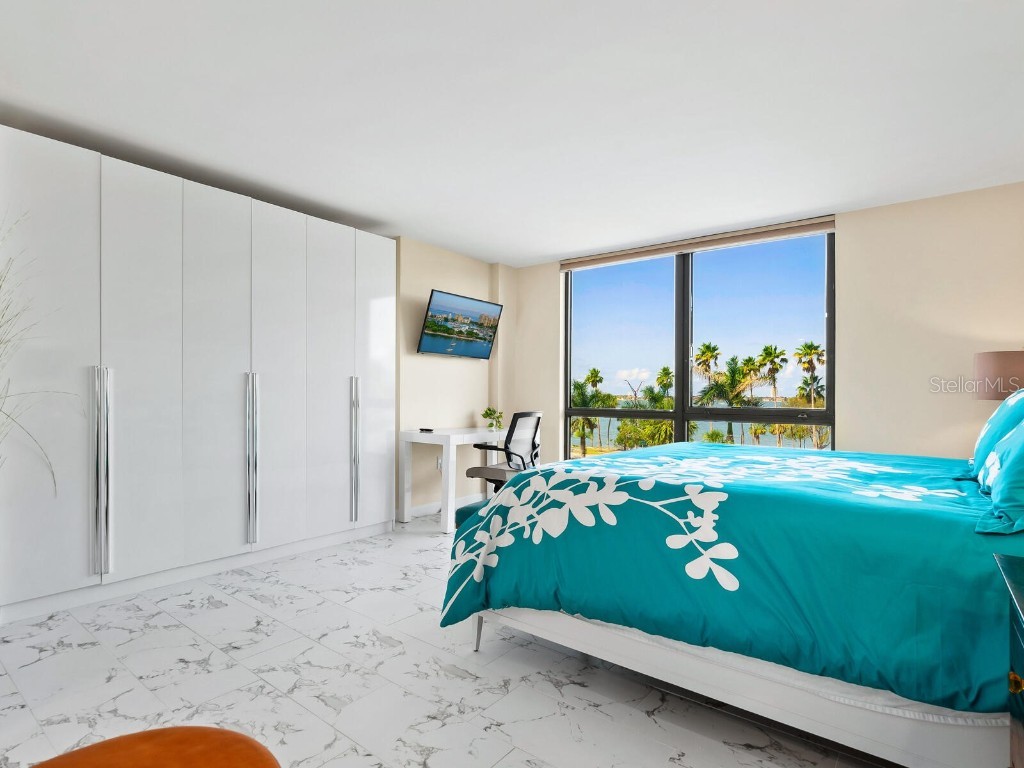 707 S Gulfstream Avenue #301 Sarasota FL 34236 A4653838 image27