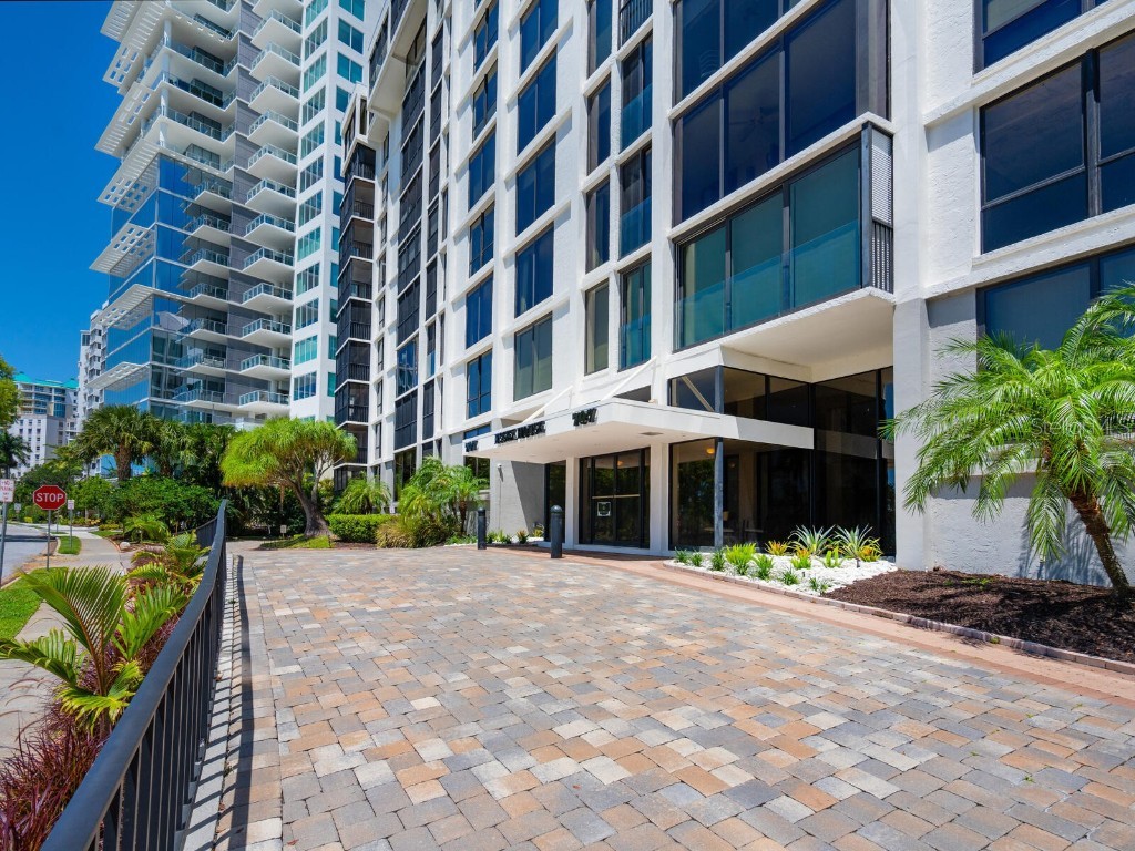 707 S Gulfstream Avenue #301 Sarasota FL 34236 A4653838 image41