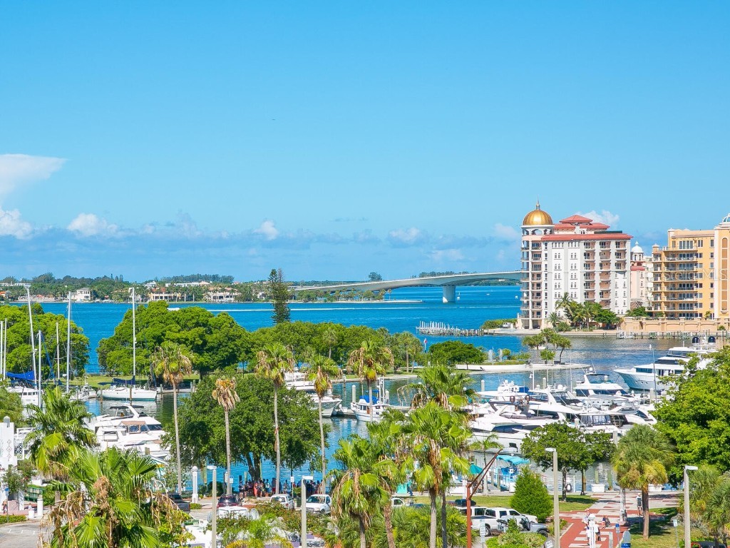 707 S Gulfstream Avenue #301 Sarasota FL 34236 A4653838 image43
