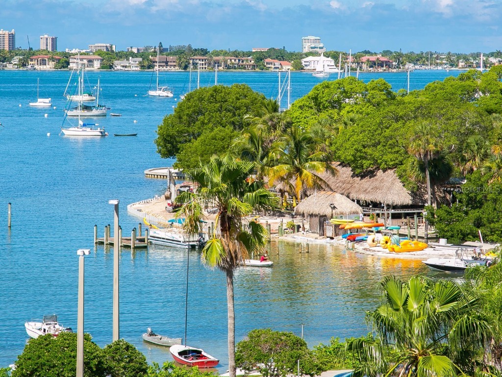 707 S Gulfstream Avenue #301 Sarasota FL 34236 A4653838 image44