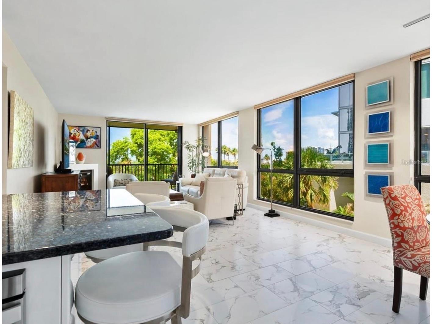 707 S Gulfstream Avenue #301 Sarasota FL 34236 A4680927 image10