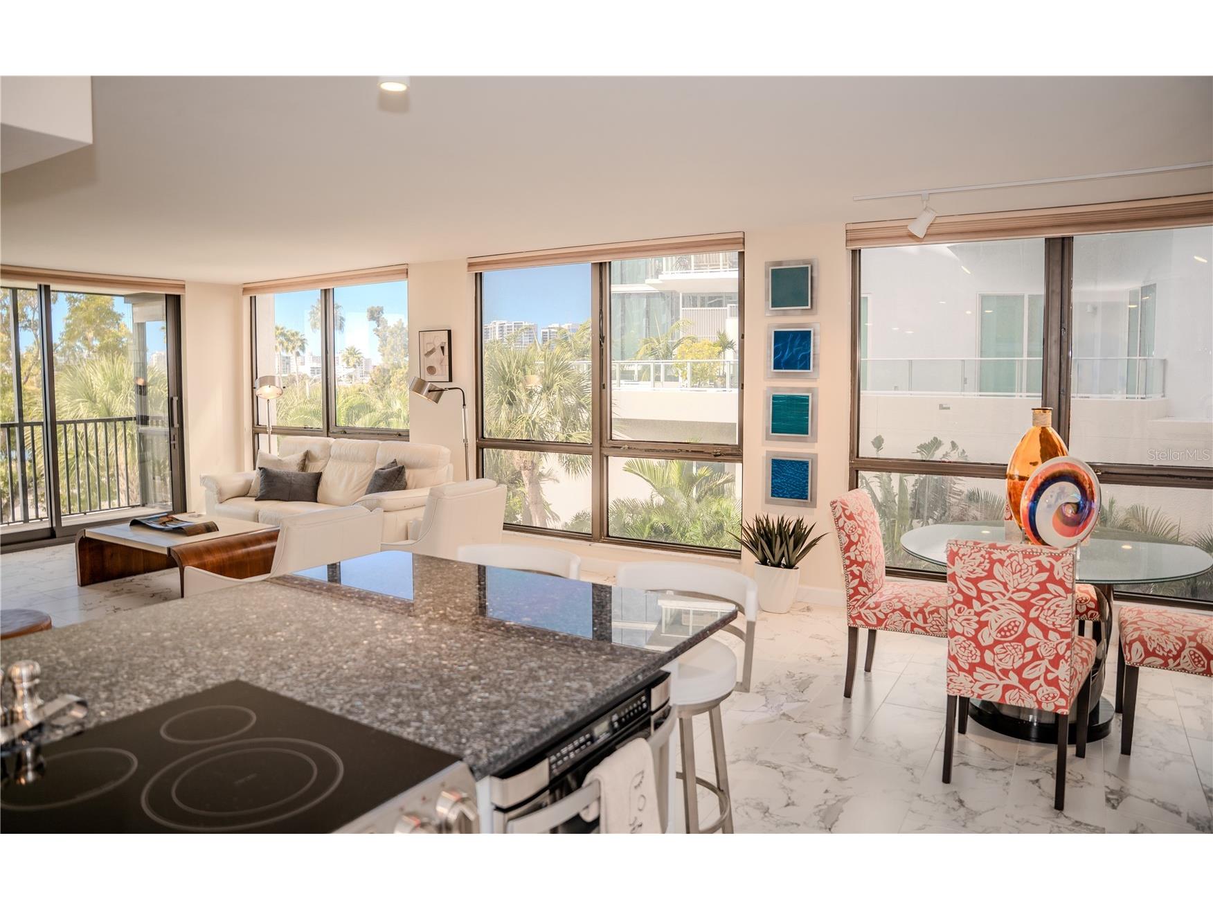 707 S Gulfstream Avenue #301 Sarasota FL 34236 A4680927 image12