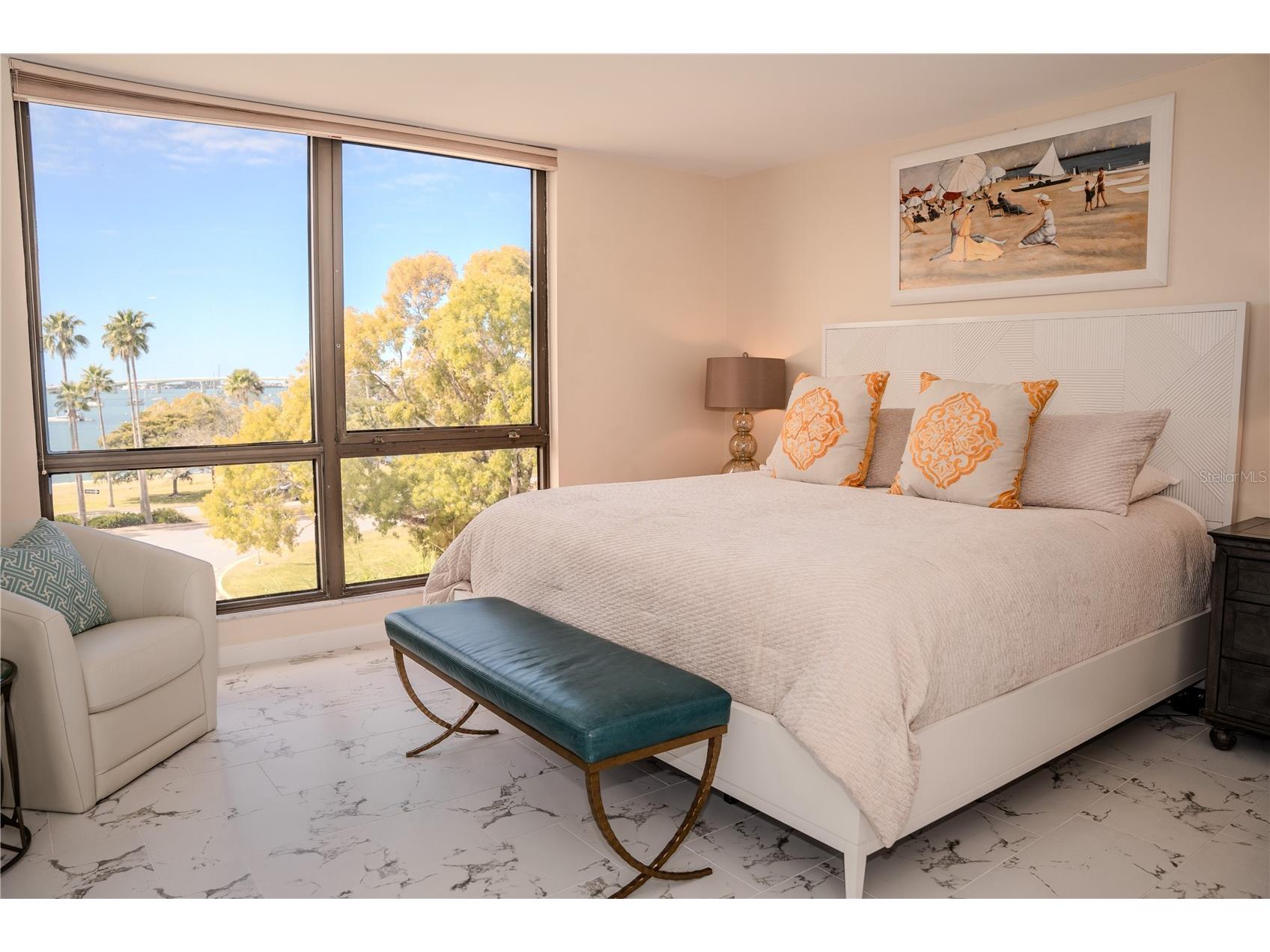 707 S Gulfstream Avenue #301 Sarasota FL 34236 A4680927 image19