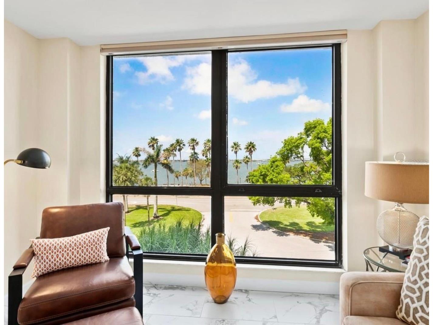 707 S Gulfstream Avenue #301 Sarasota FL 34236 A4680927 image24