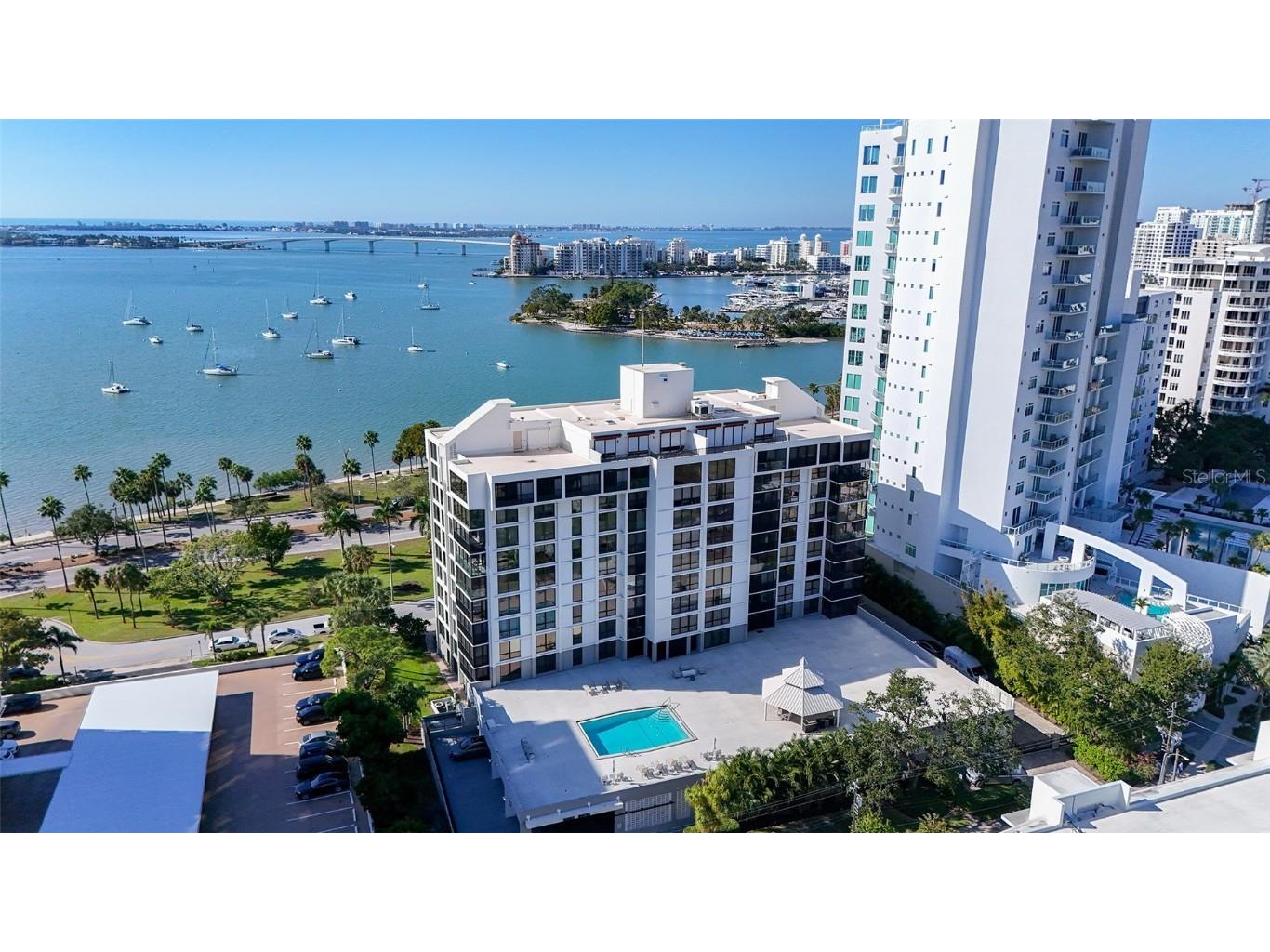707 S Gulfstream Avenue #505 Sarasota FL 34236 - SARASOTA BAY A4675101 image1