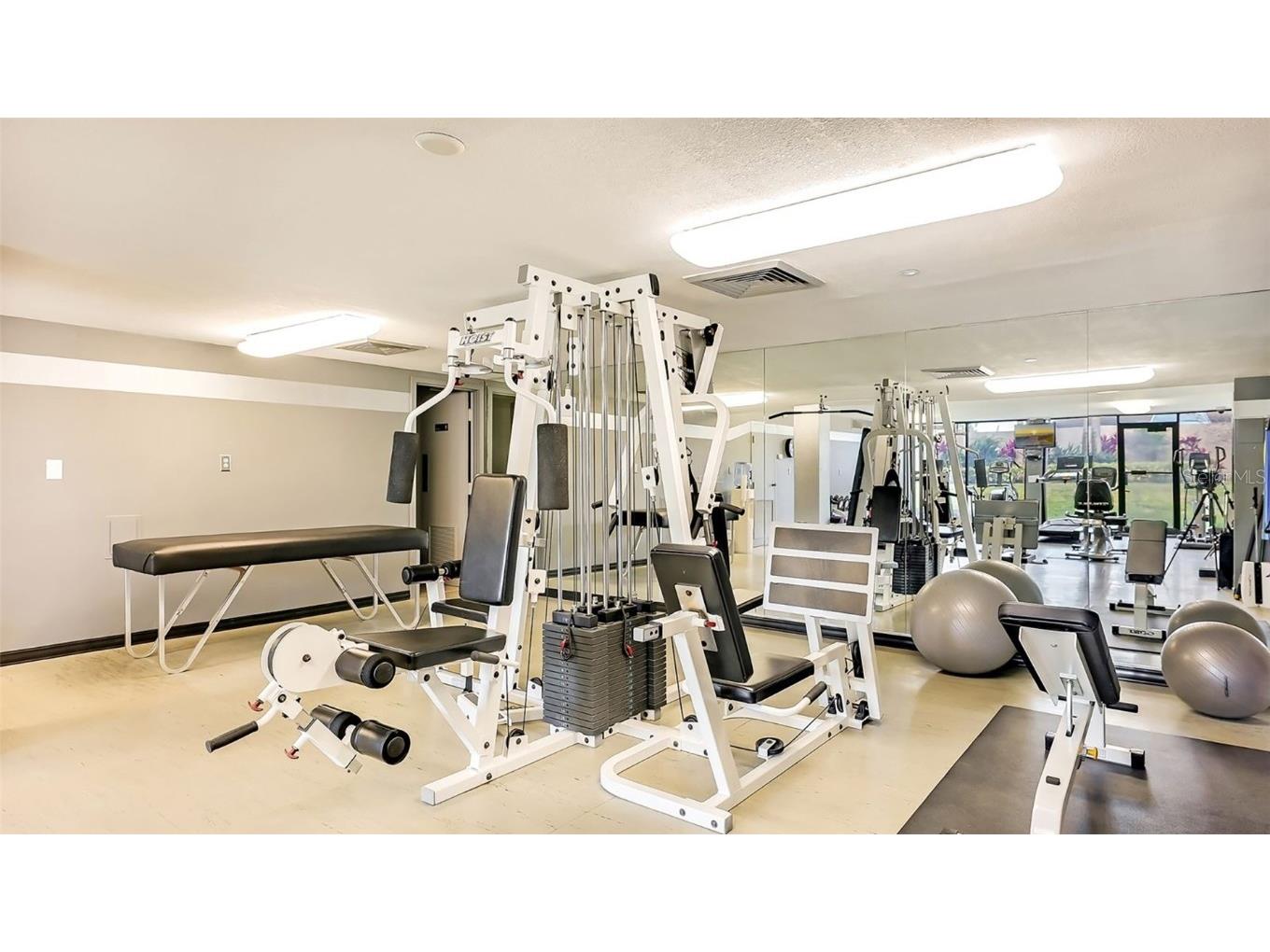 707 S Gulfstream Avenue #505 Sarasota FL 34236 - SARASOTA BAY A4675101 image57