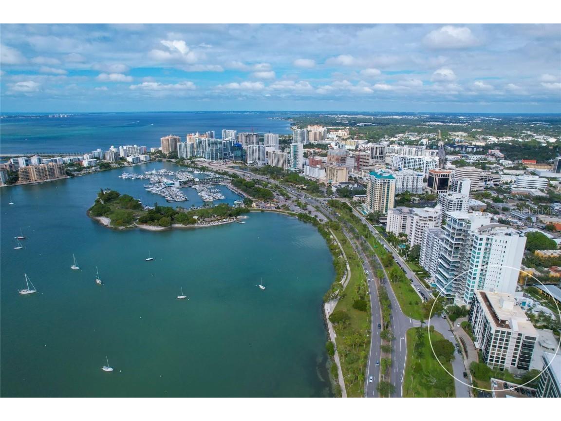 707 S Gulfstream Avenue #601 Sarasota FL 34236 - SARASOTA BAY A4552677 image1