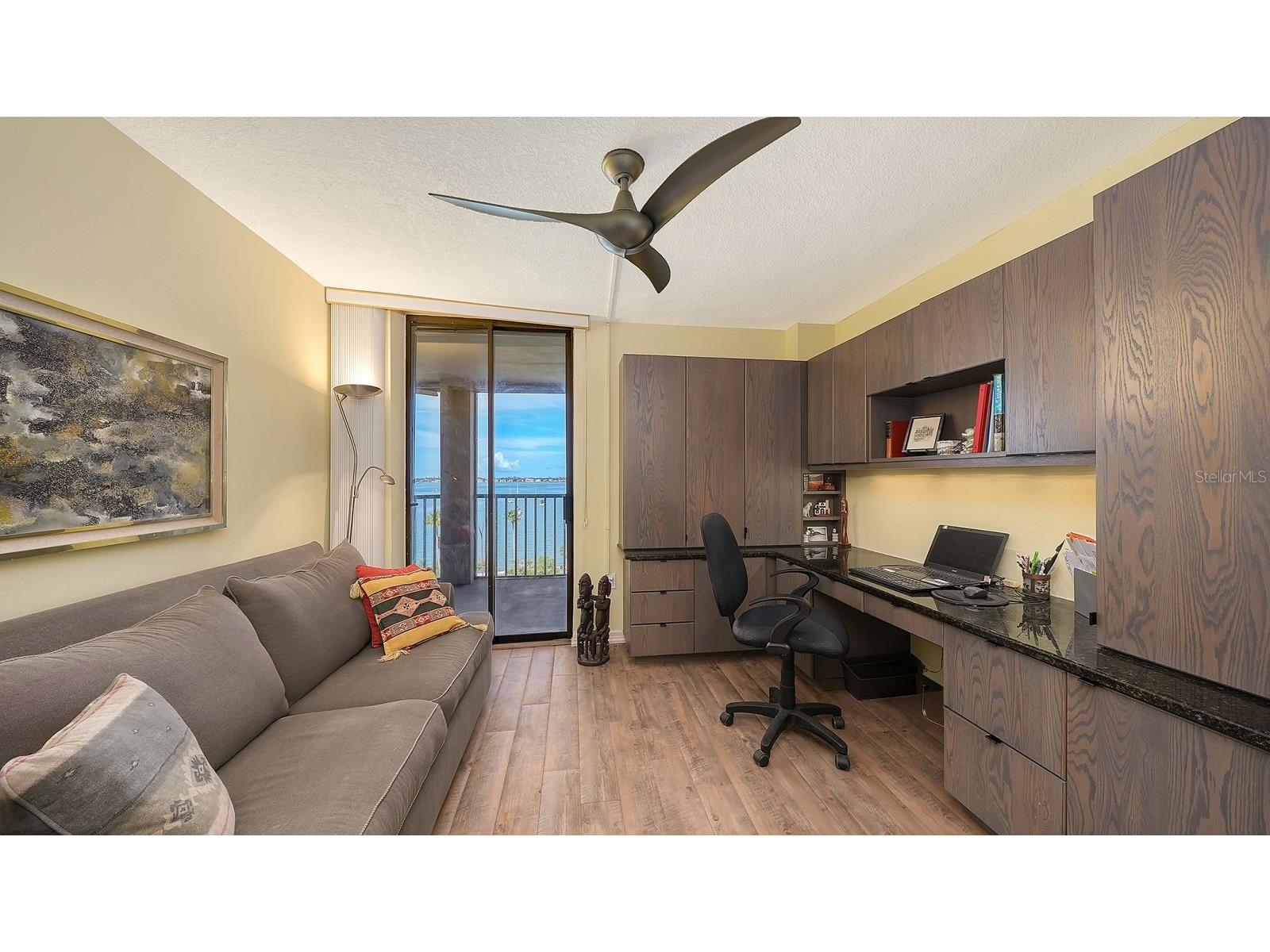 707 S Gulfstream Avenue #705 Sarasota FL 34236 A4696016 image11