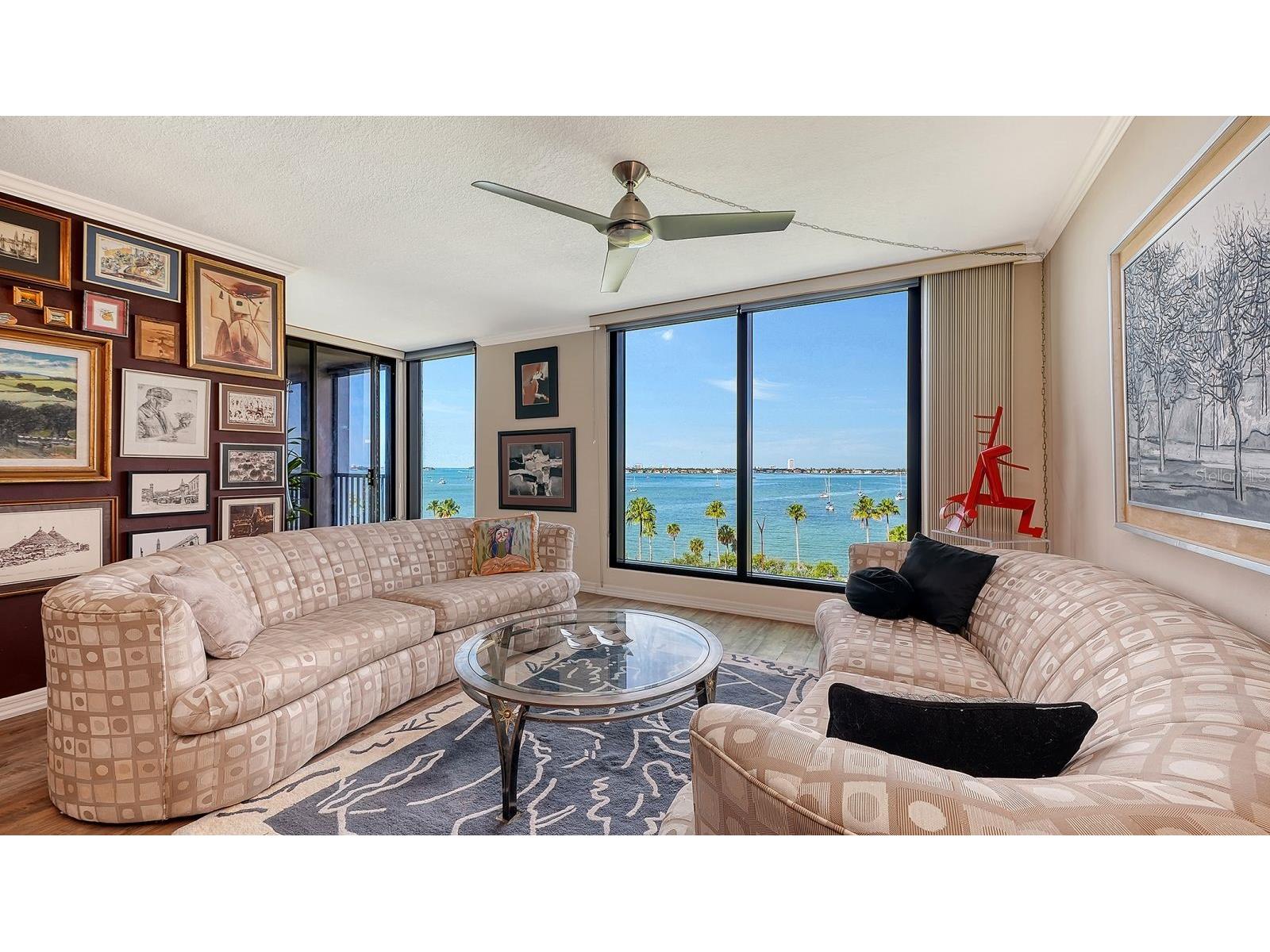 707 S Gulfstream Avenue #705 Sarasota FL 34236 A4696016 image16